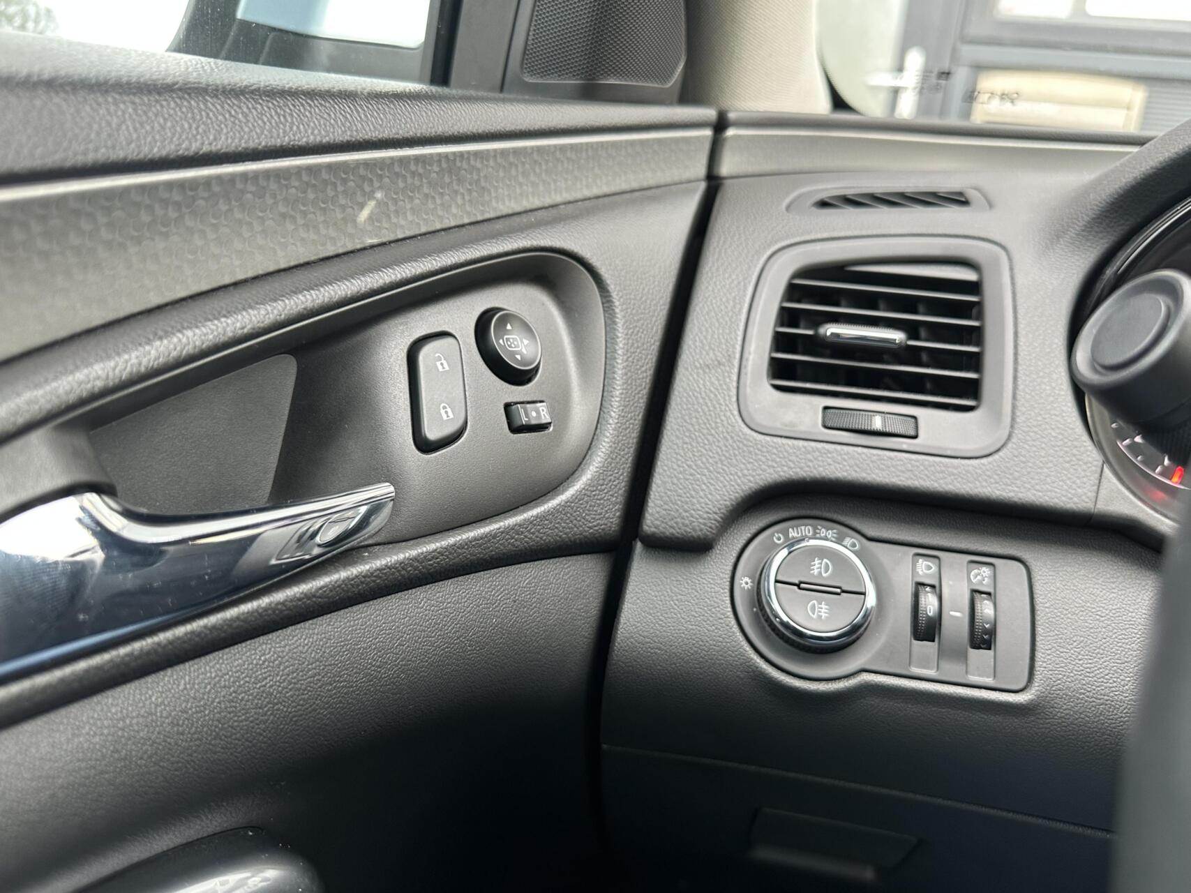 Foto van Opel Insignia