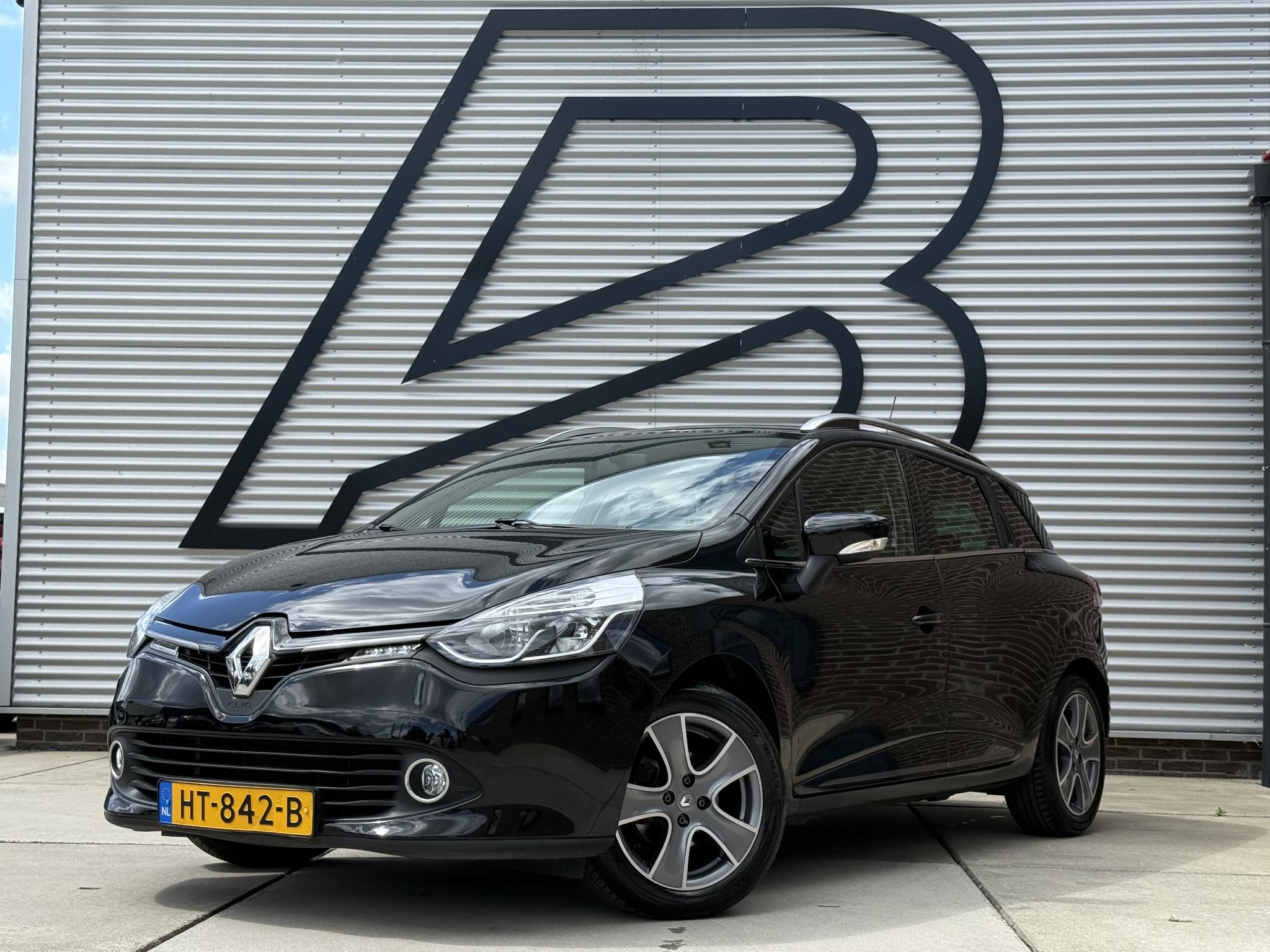 Renault Clio 0.9 TCe Night&Day 2016 - voorkant