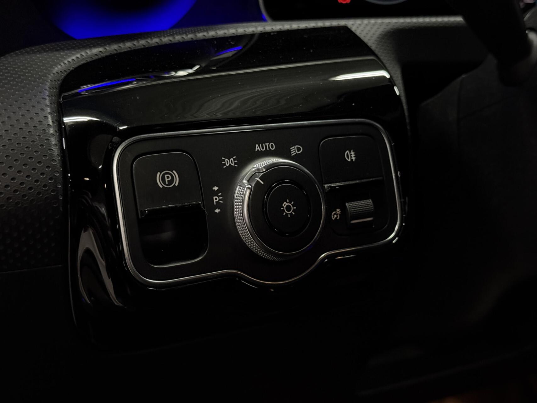 Foto van Mercedes-Benz A 200