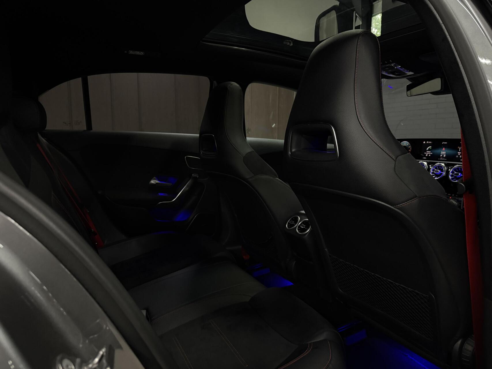 Foto van Mercedes-Benz A 200