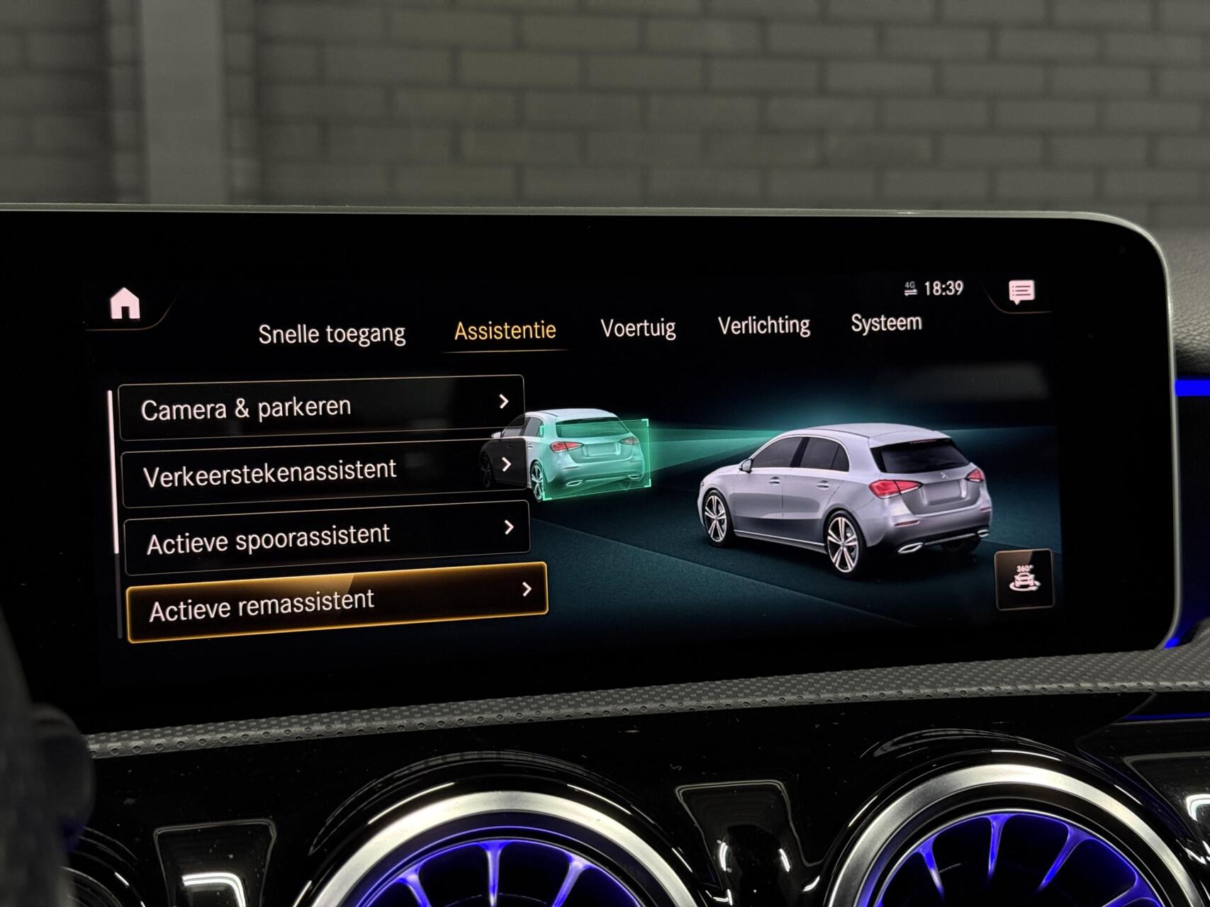 Foto van Mercedes-Benz A 200