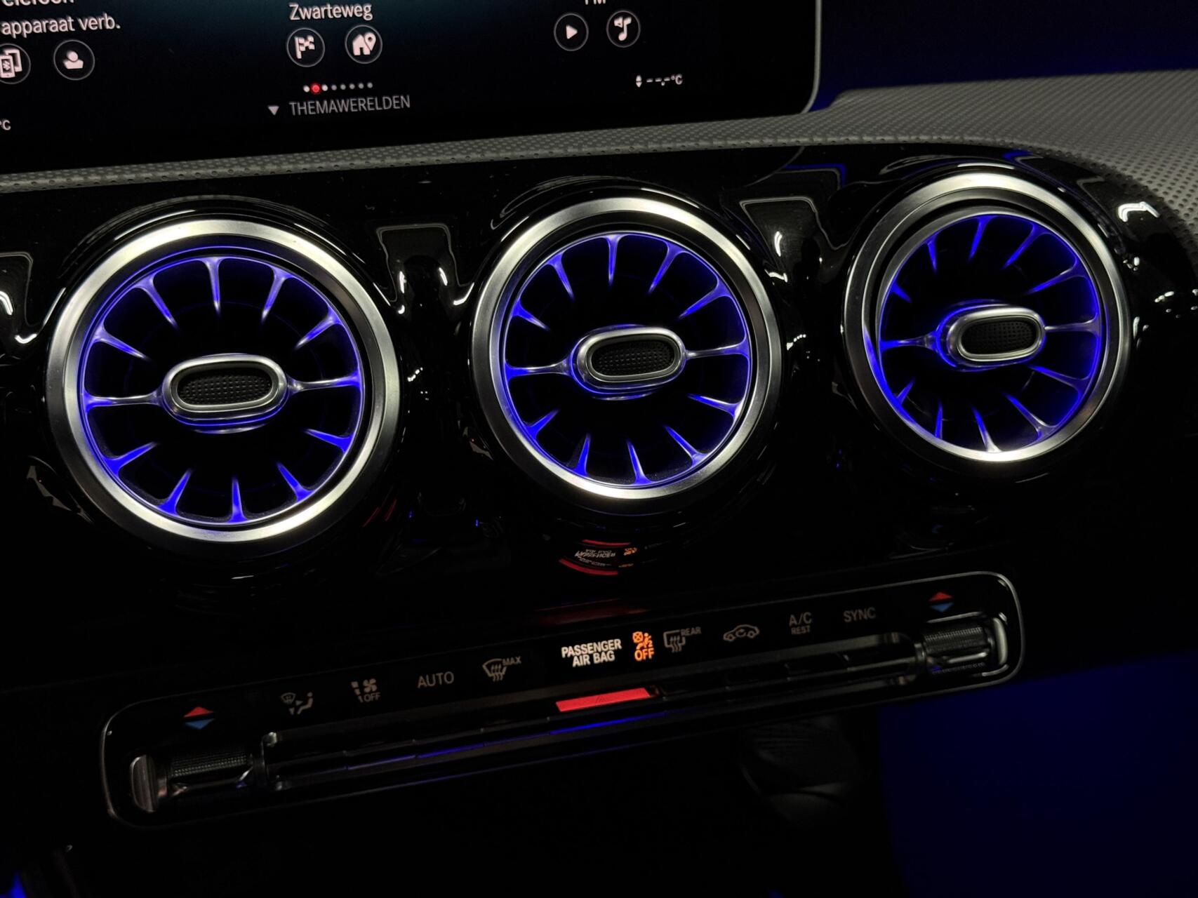 Foto van Mercedes-Benz A 200