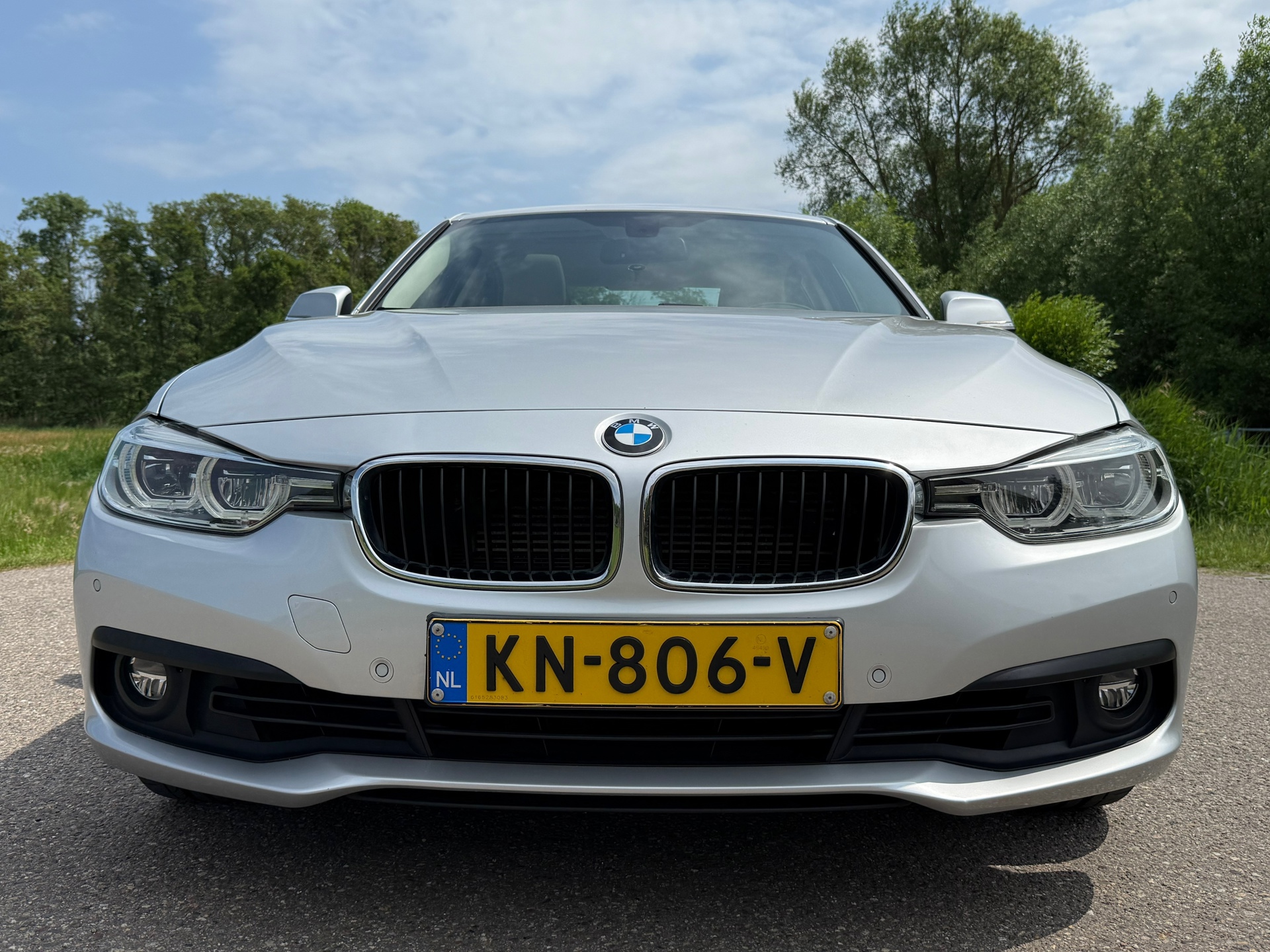 Foto van BMW 330e Iperformance