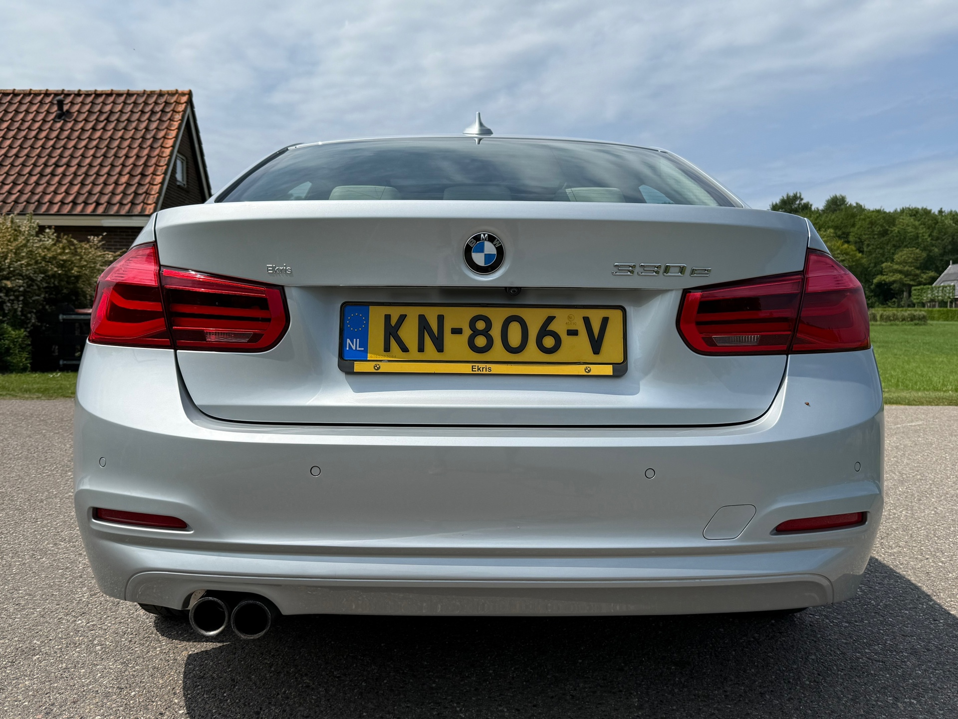 Foto van BMW 330e Iperformance