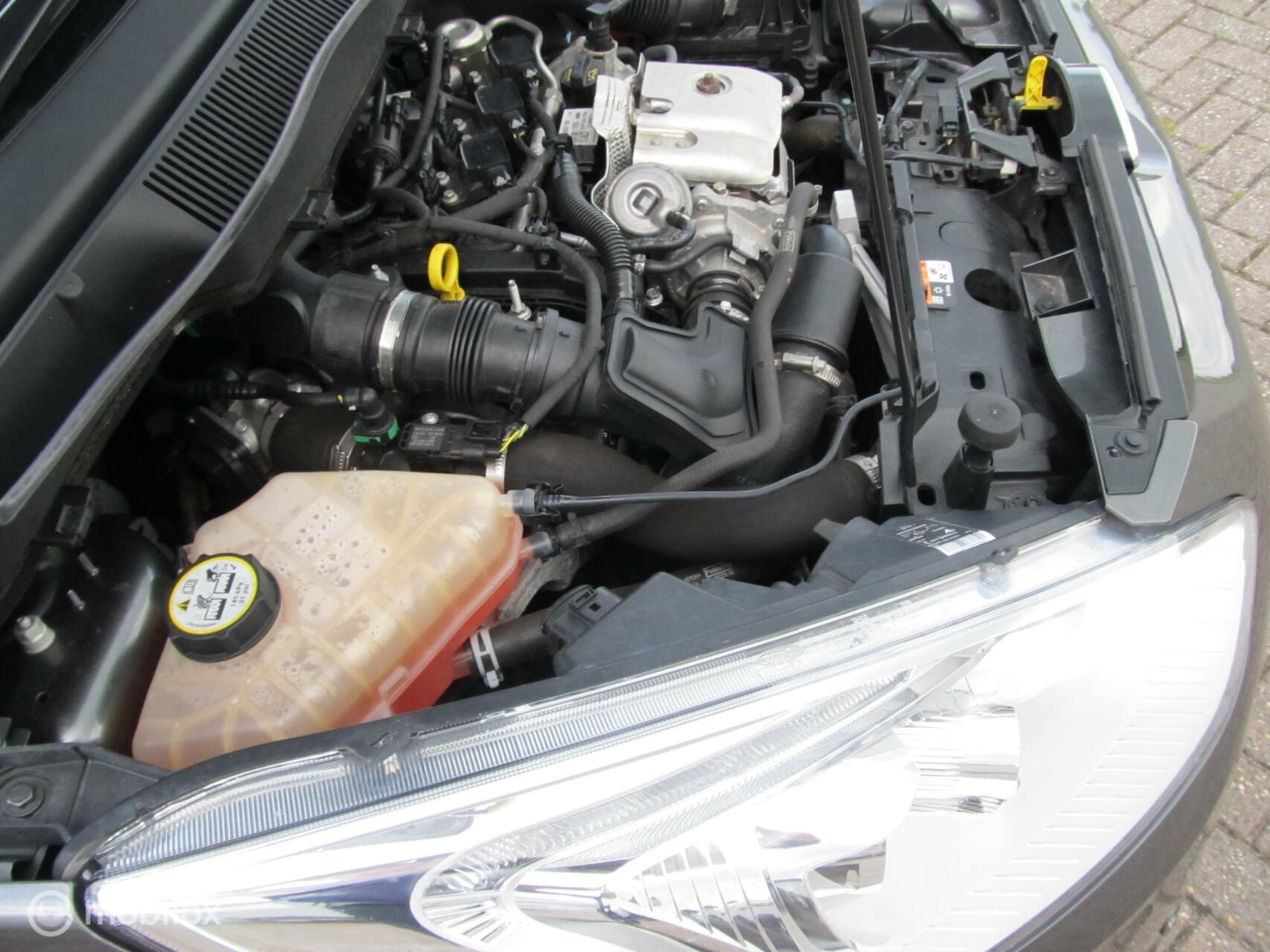 Foto van Ford B-max