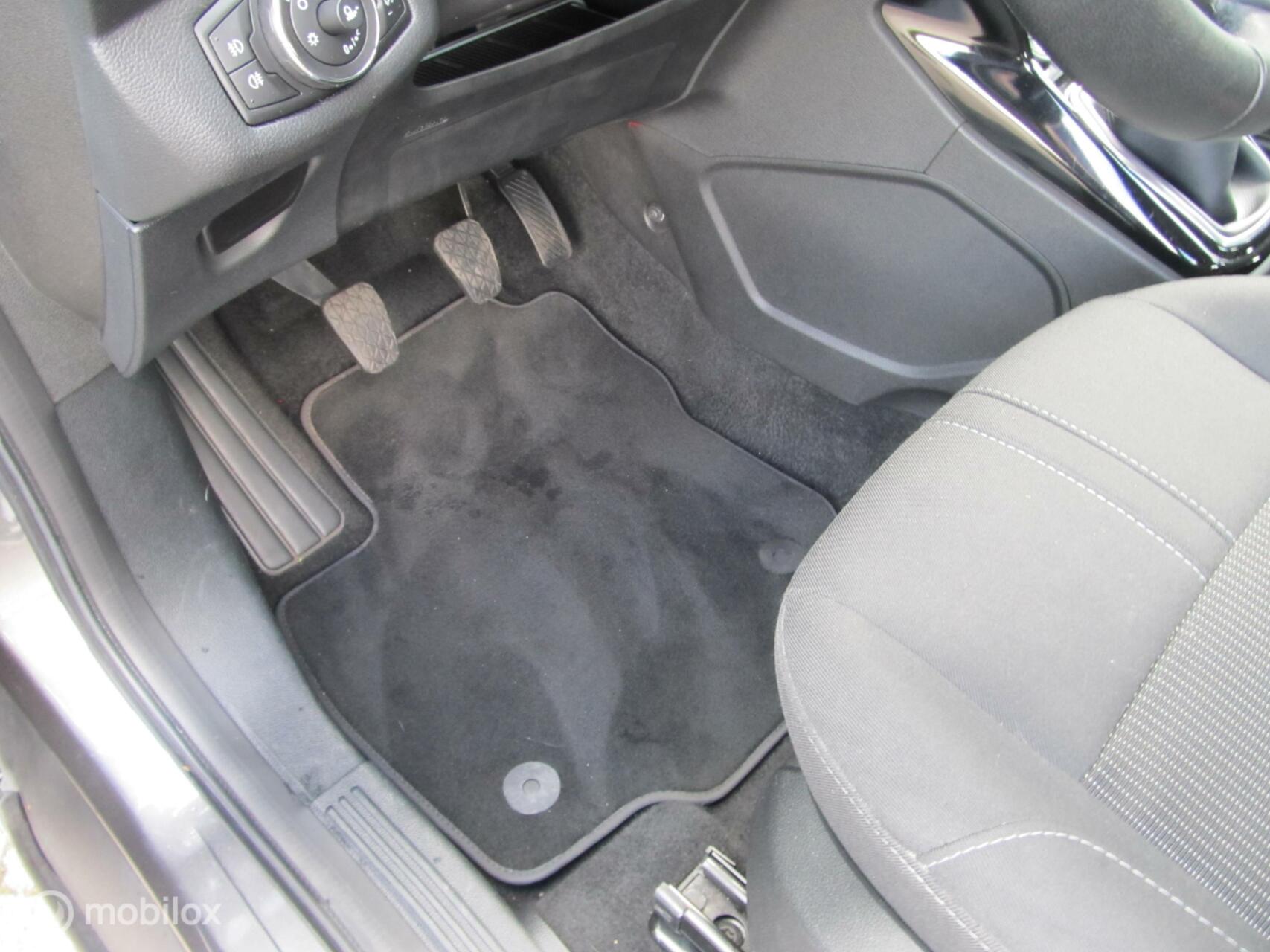 Foto van Ford B-max
