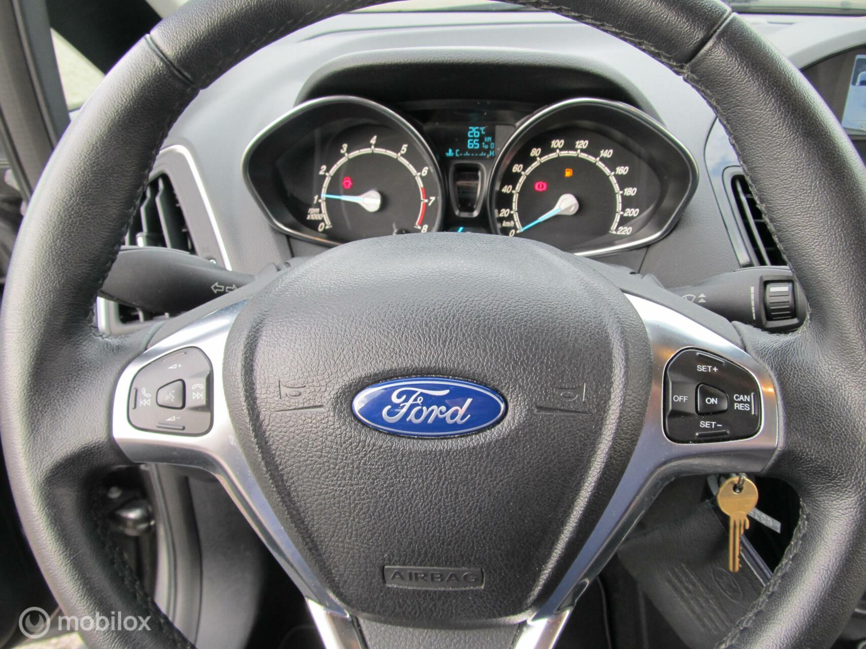 Foto van Ford B-max