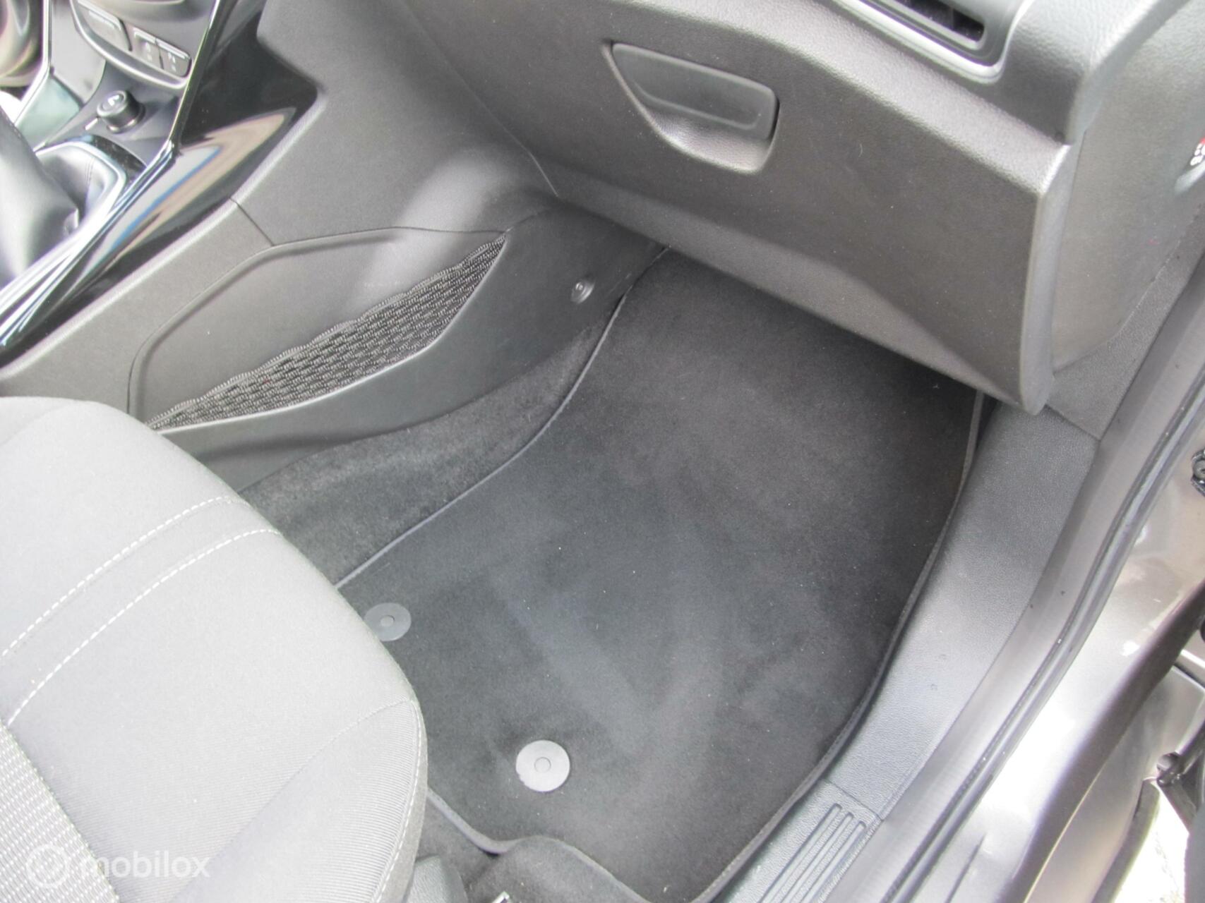 Foto van Ford B-max