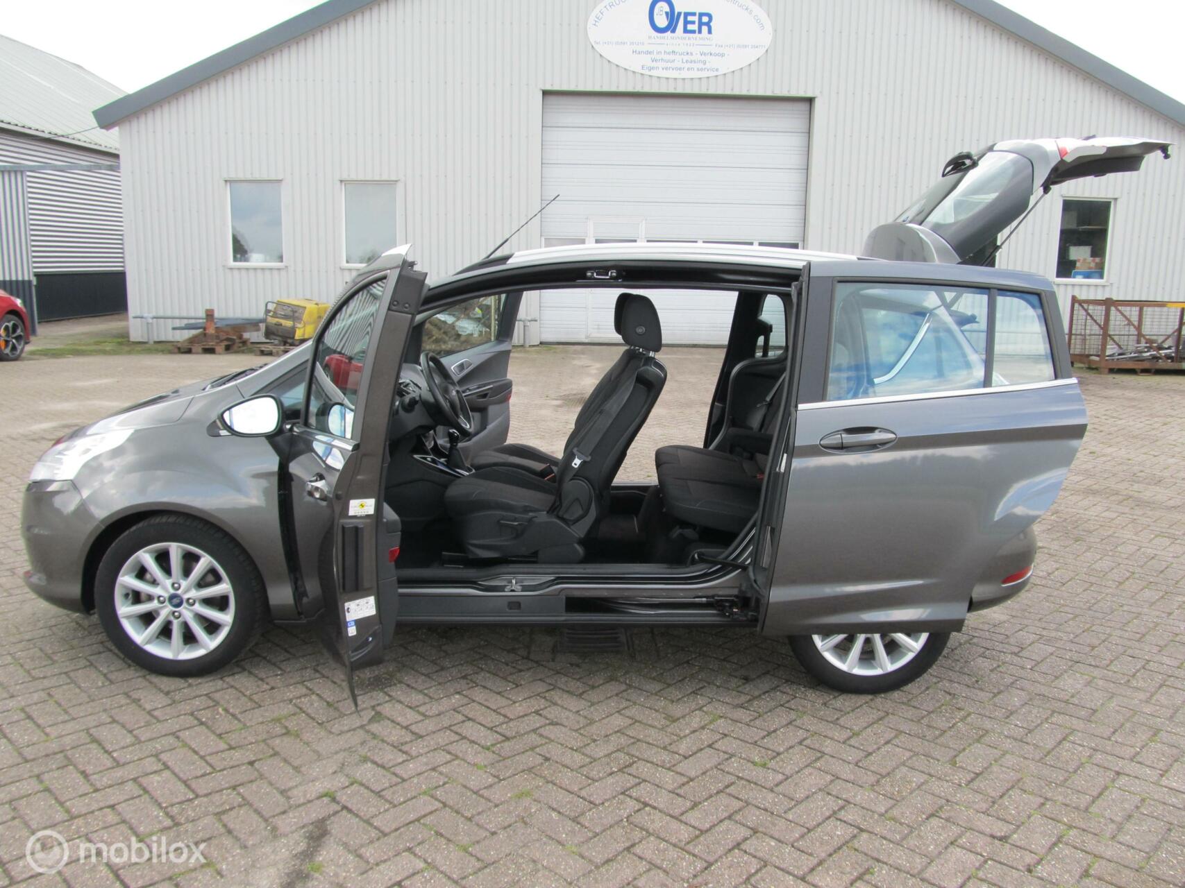 Foto van Ford B-max