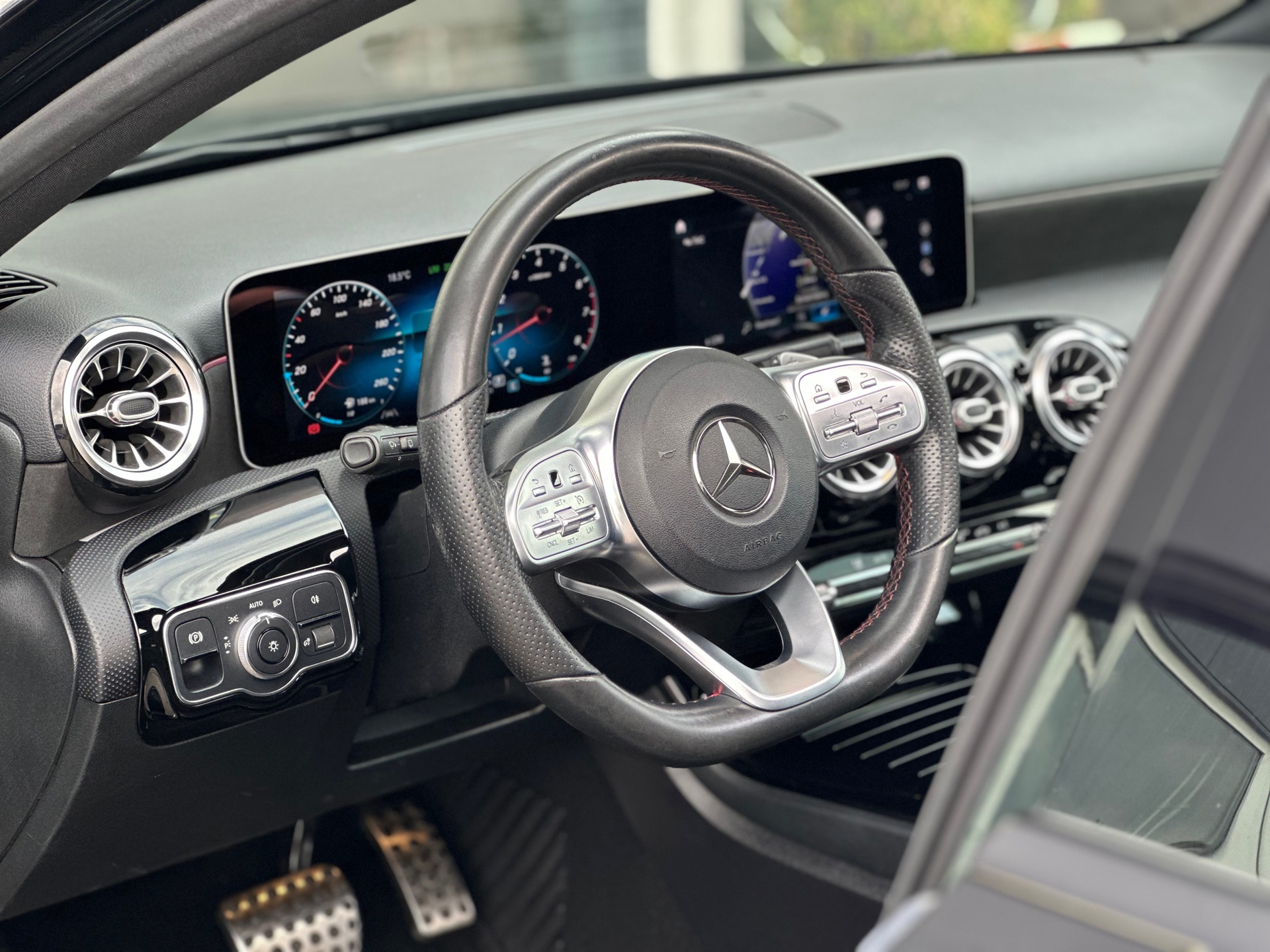 Foto van Mercedes-Benz A 220 4Matic