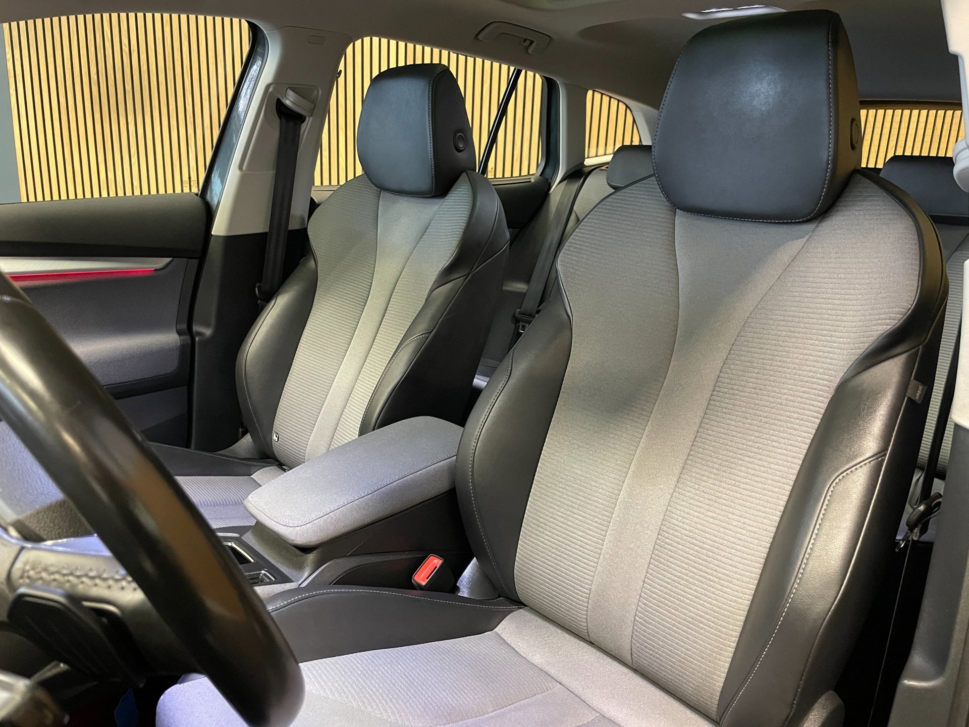 Foto van Skoda Enyaq 60