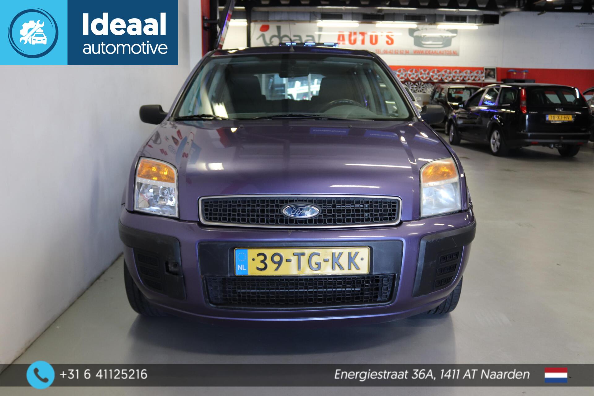 Ford Fusion 1.4-16V Champion met nieuw Apk 2006 - voorkant