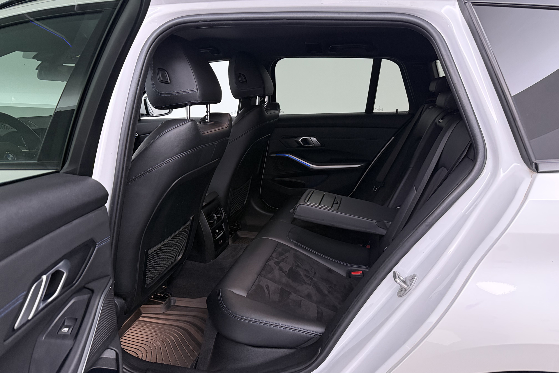 Foto van BMW 330i