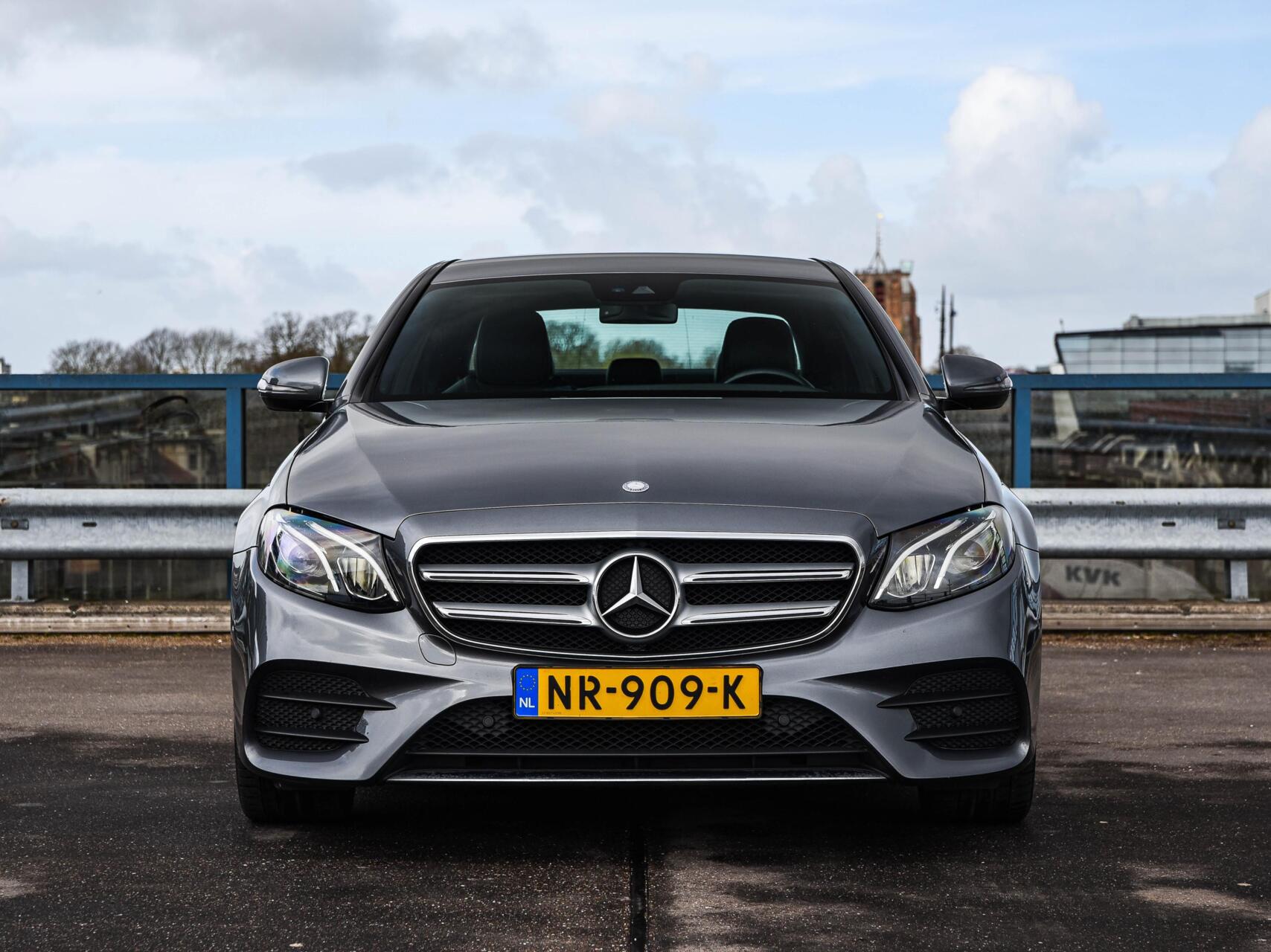Foto van Mercedes-Benz E 220 D