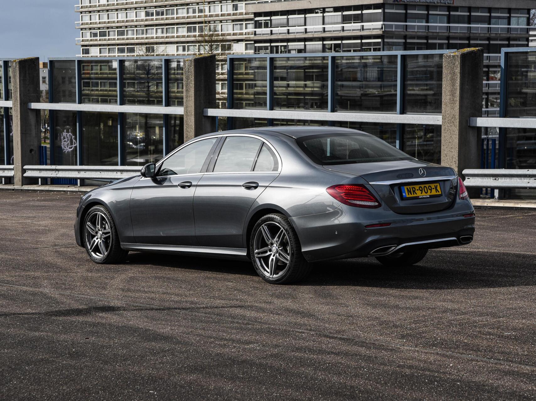 Foto van Mercedes-Benz E 220 D