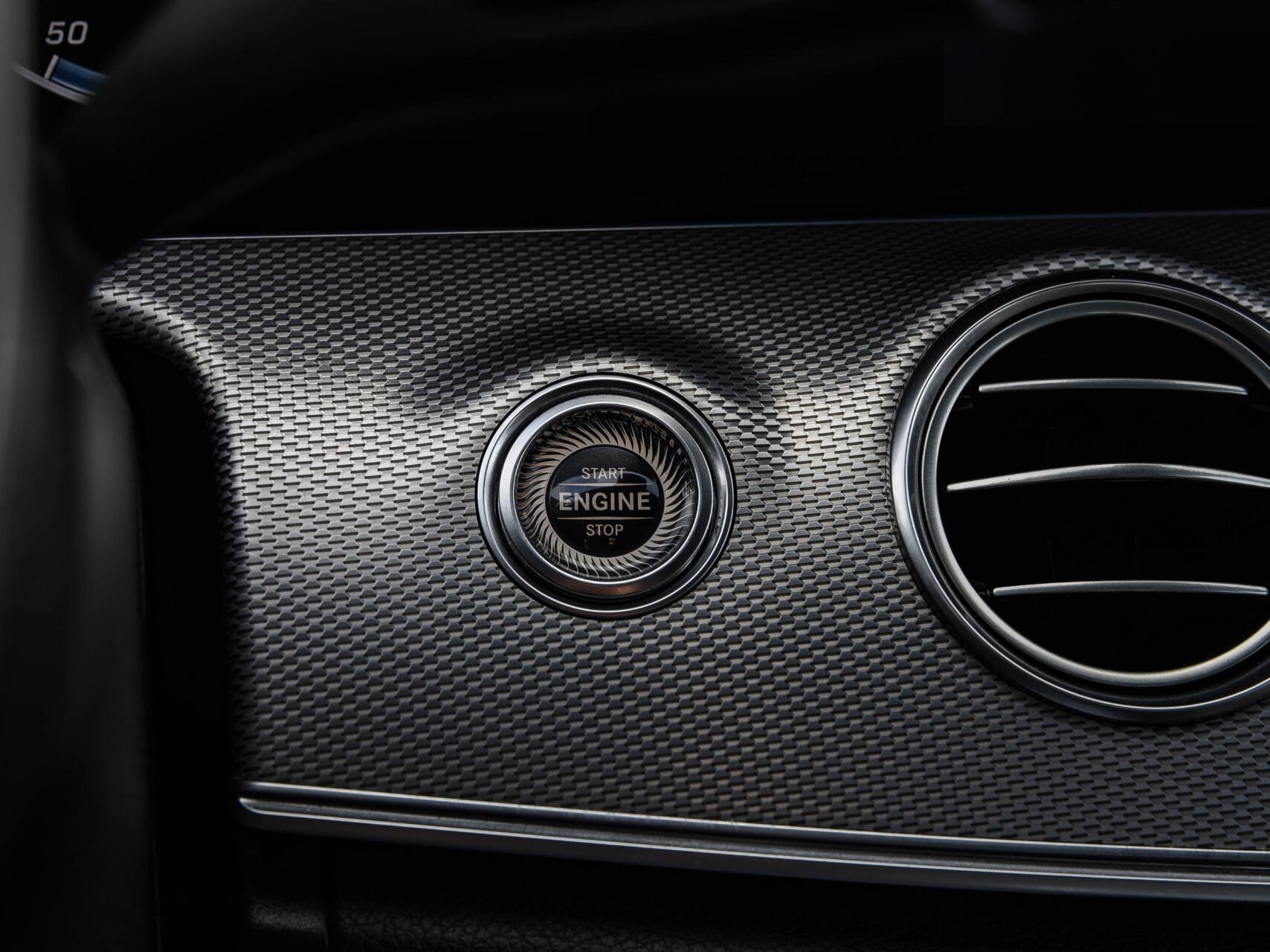 Foto van Mercedes-Benz E 220 D