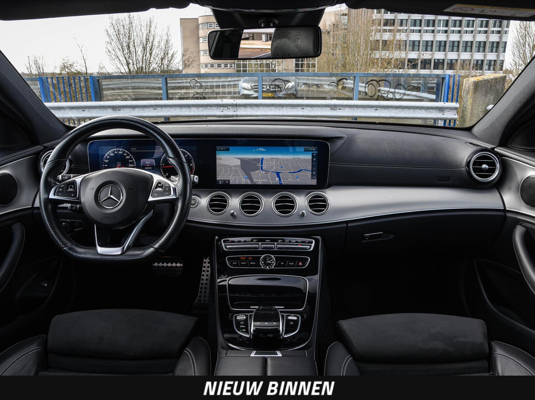 Foto van Mercedes-Benz E 220 D