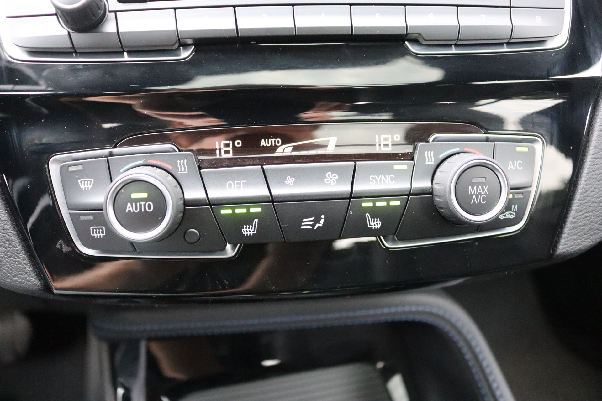 Foto van BMW X1 Xdrive25e