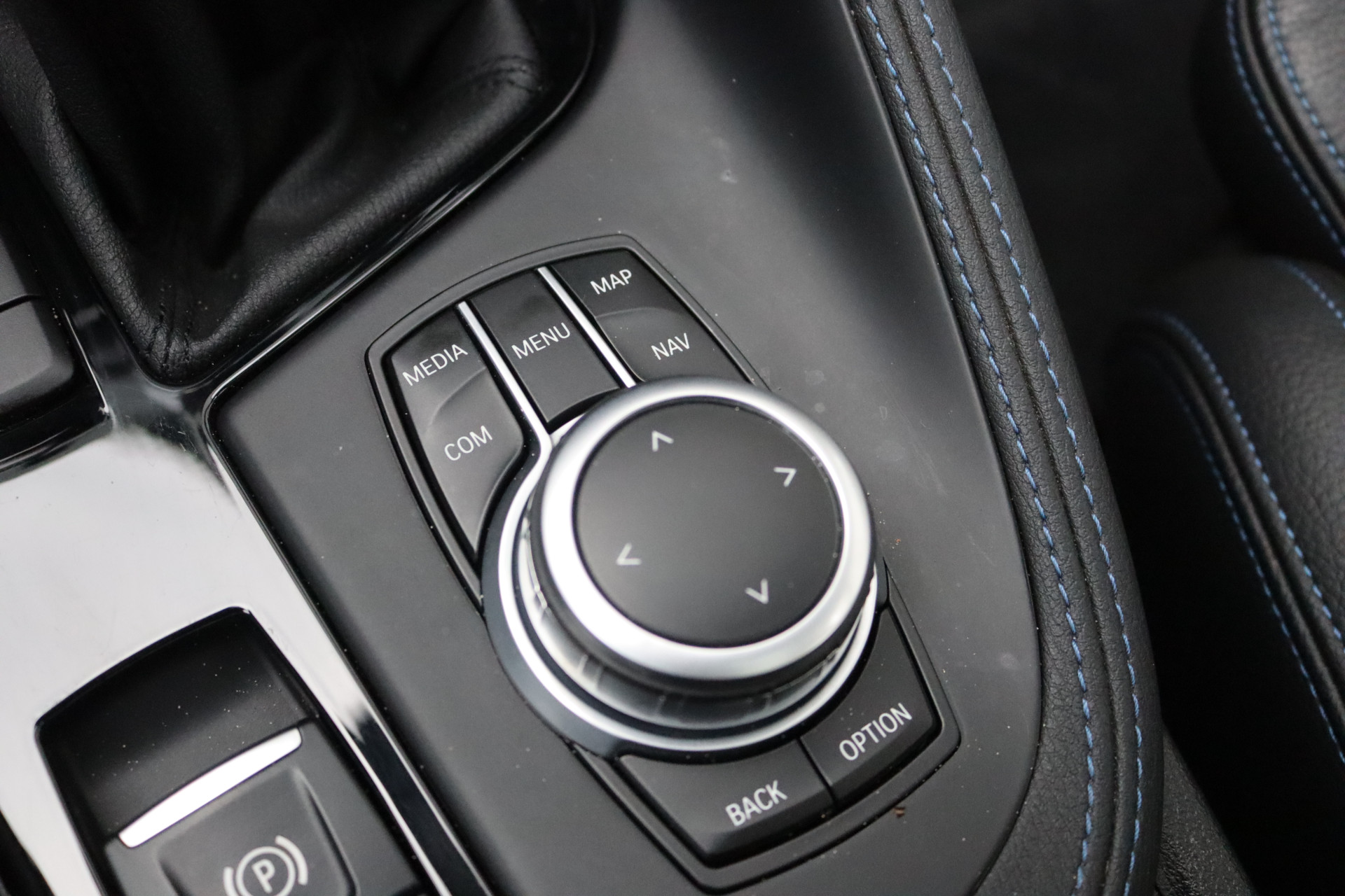 Foto van BMW X1 Xdrive25e