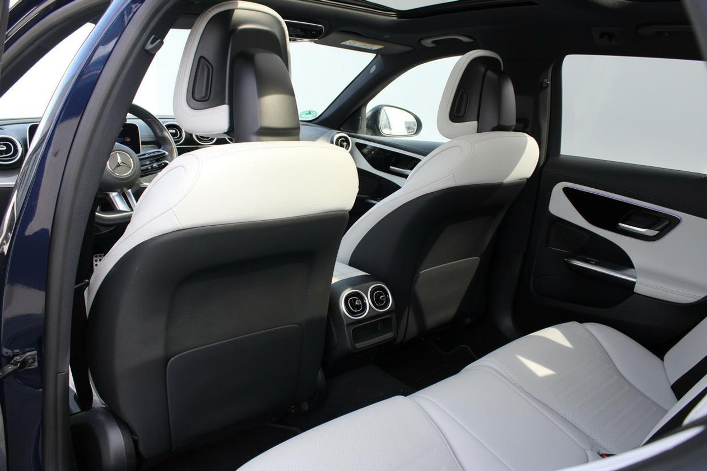 Foto van Mercedes-Benz C 200