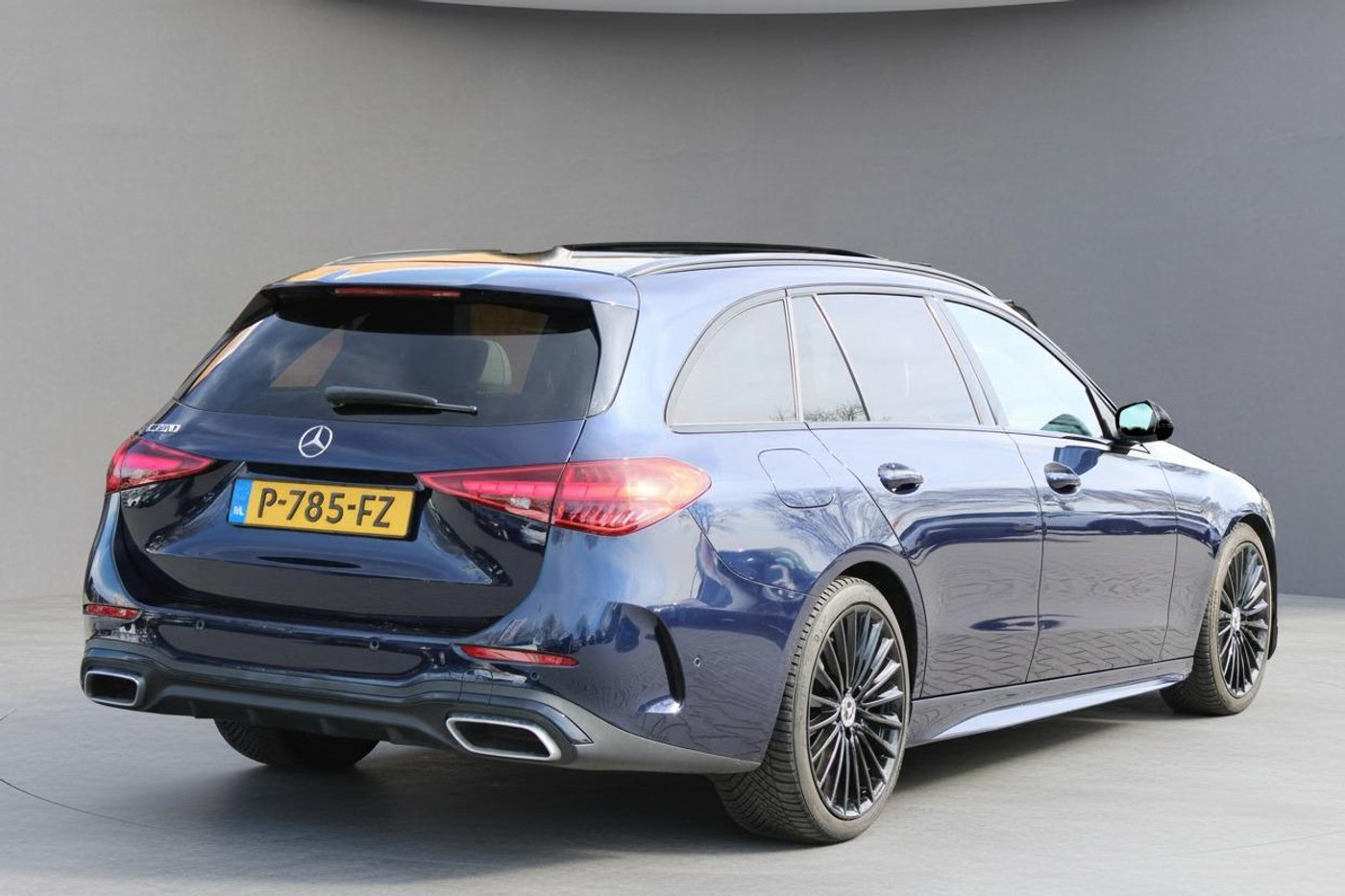 Foto van Mercedes-Benz C 200