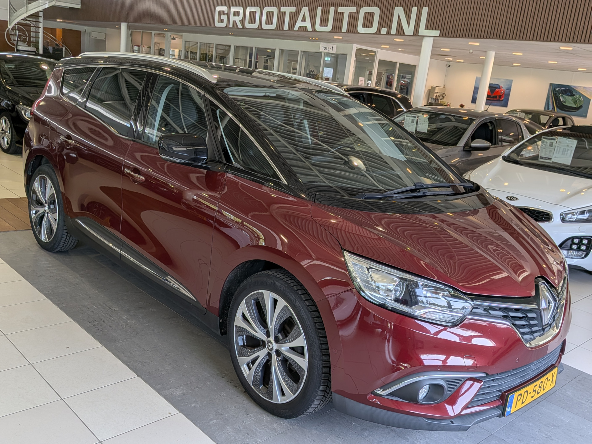 Foto van RENAULT SCENIC