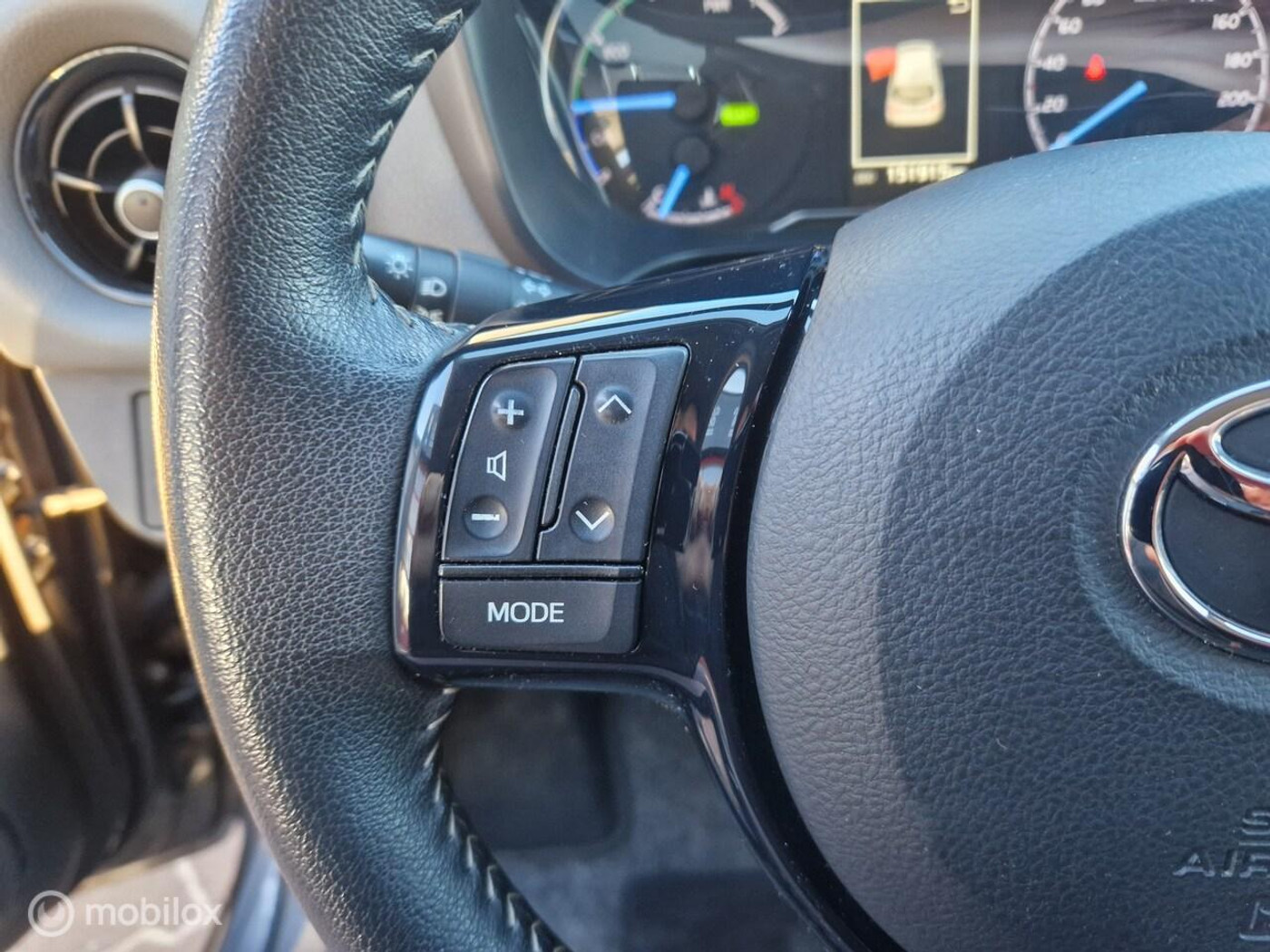 Foto van Toyota Toyota Yaris Hybrid