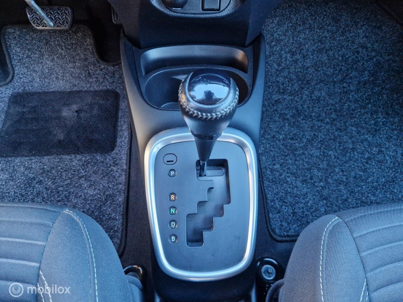 Foto van Toyota Toyota Yaris Hybrid