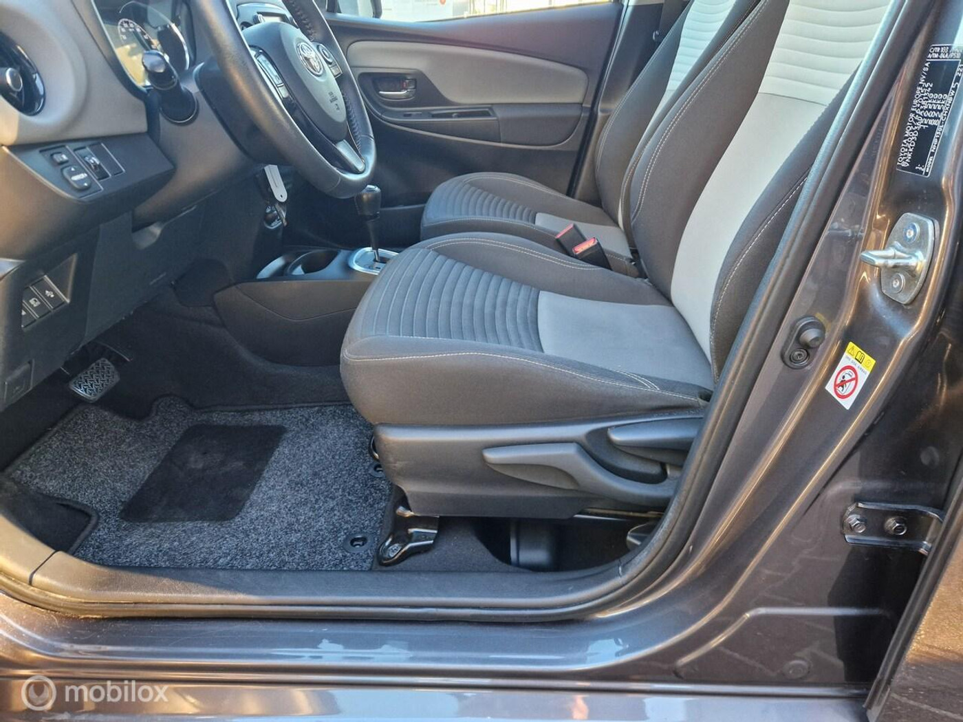 Foto van Toyota Toyota Yaris Hybrid