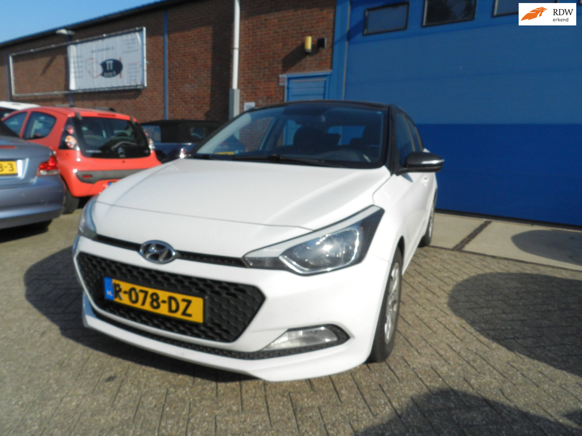 Hyundai I20 1.1 CRDi Premium 2017 - voorkant