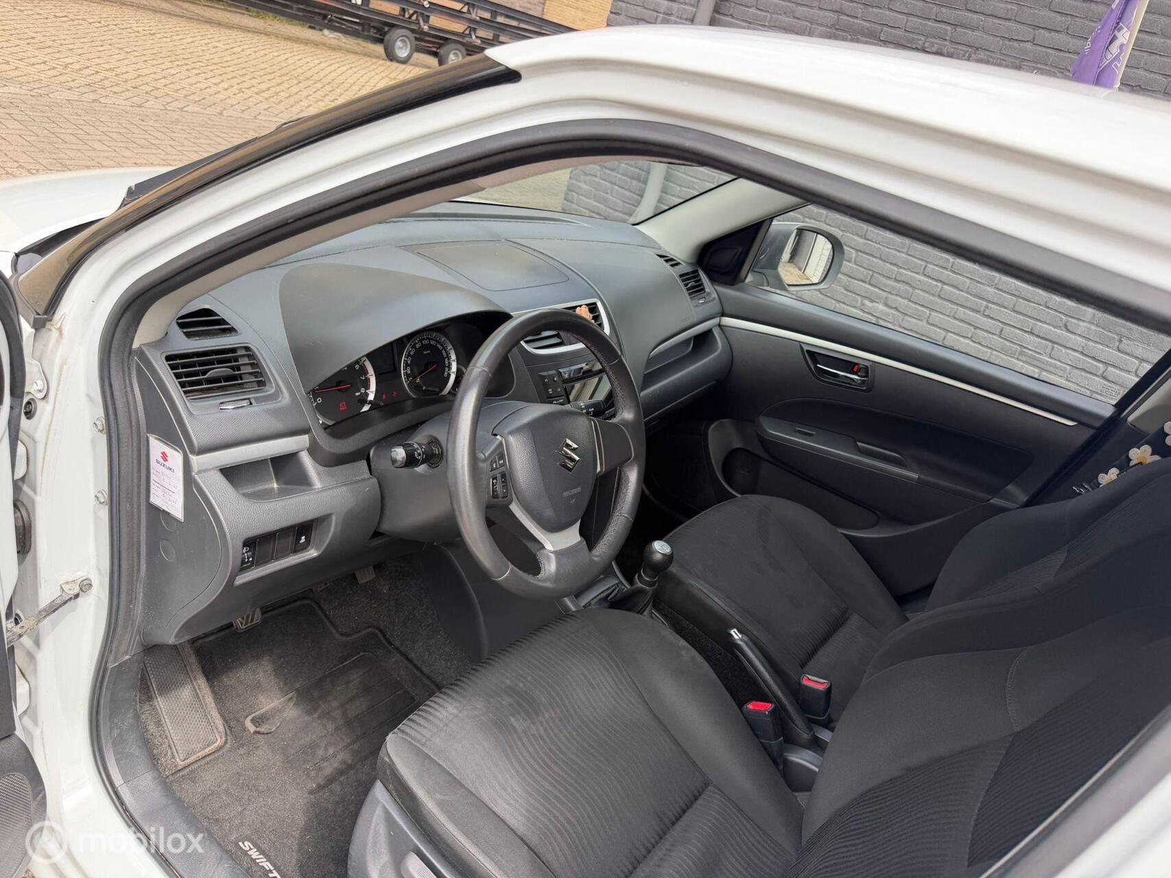 Foto van Suzuki Swift