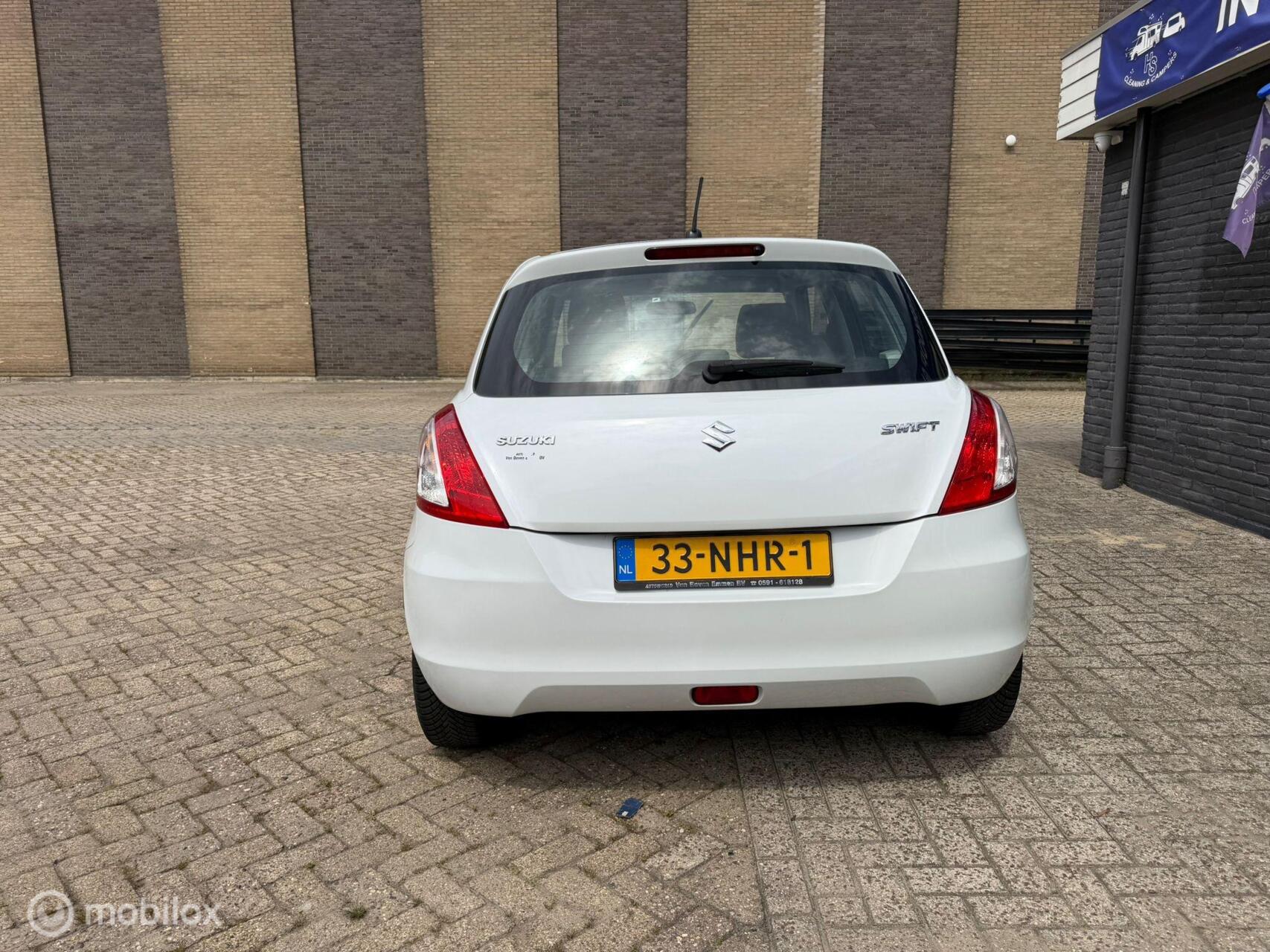 Foto van Suzuki Swift