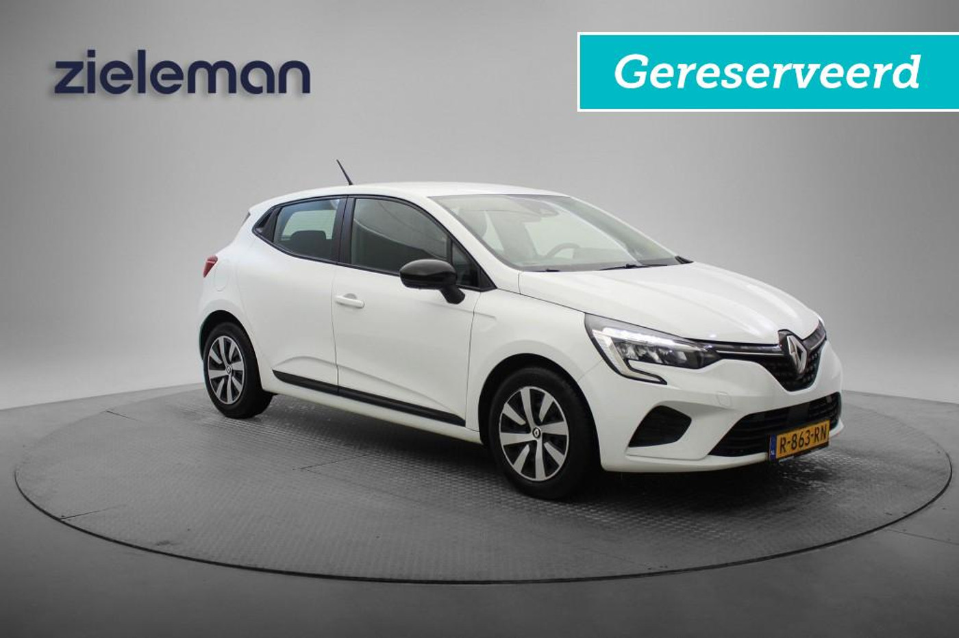 Renault Clio 1.0 TCe 90 Equilibre - Carplay, Navi, Cruise 2022 - voorkant