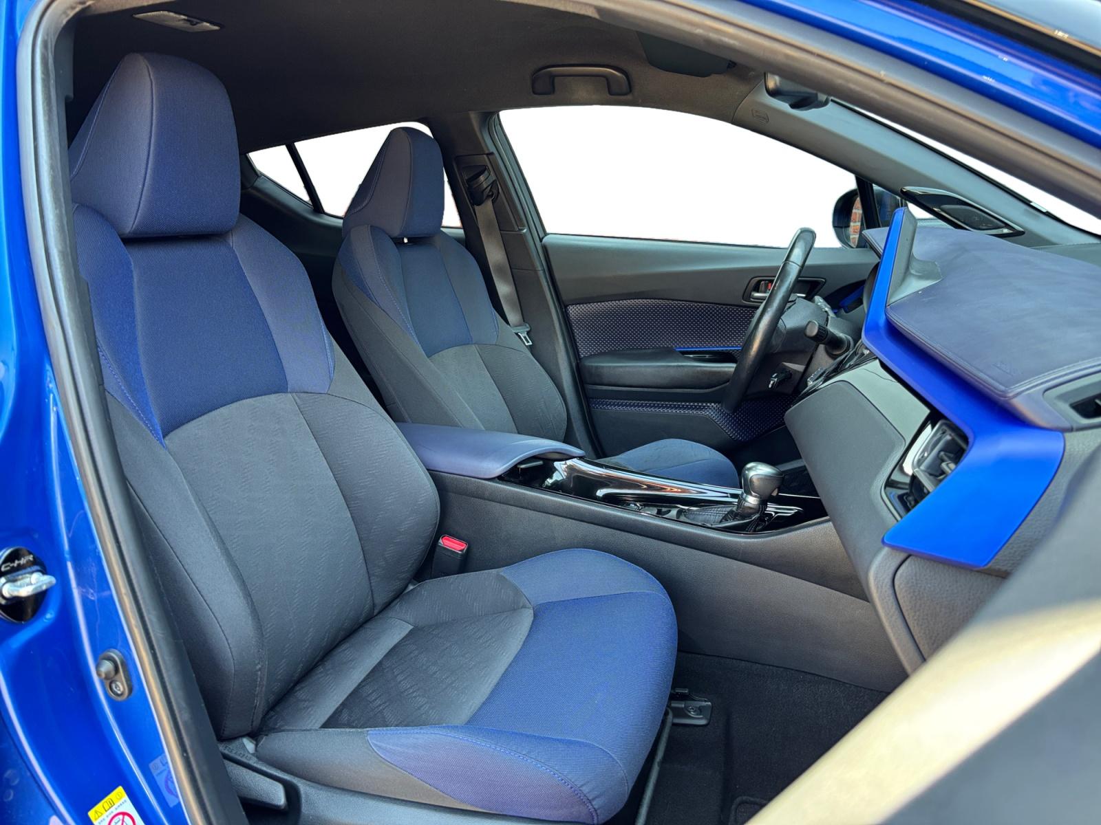 Foto van Toyota Toyota C-hr