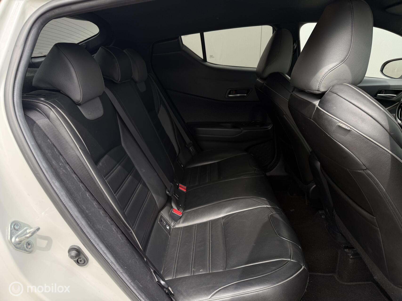 Foto van Toyota Toyota C-hr