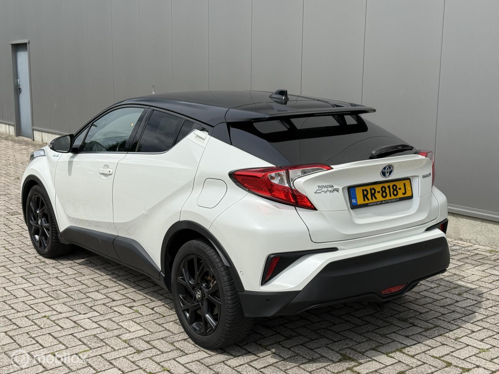 Foto van Toyota Toyota C-hr