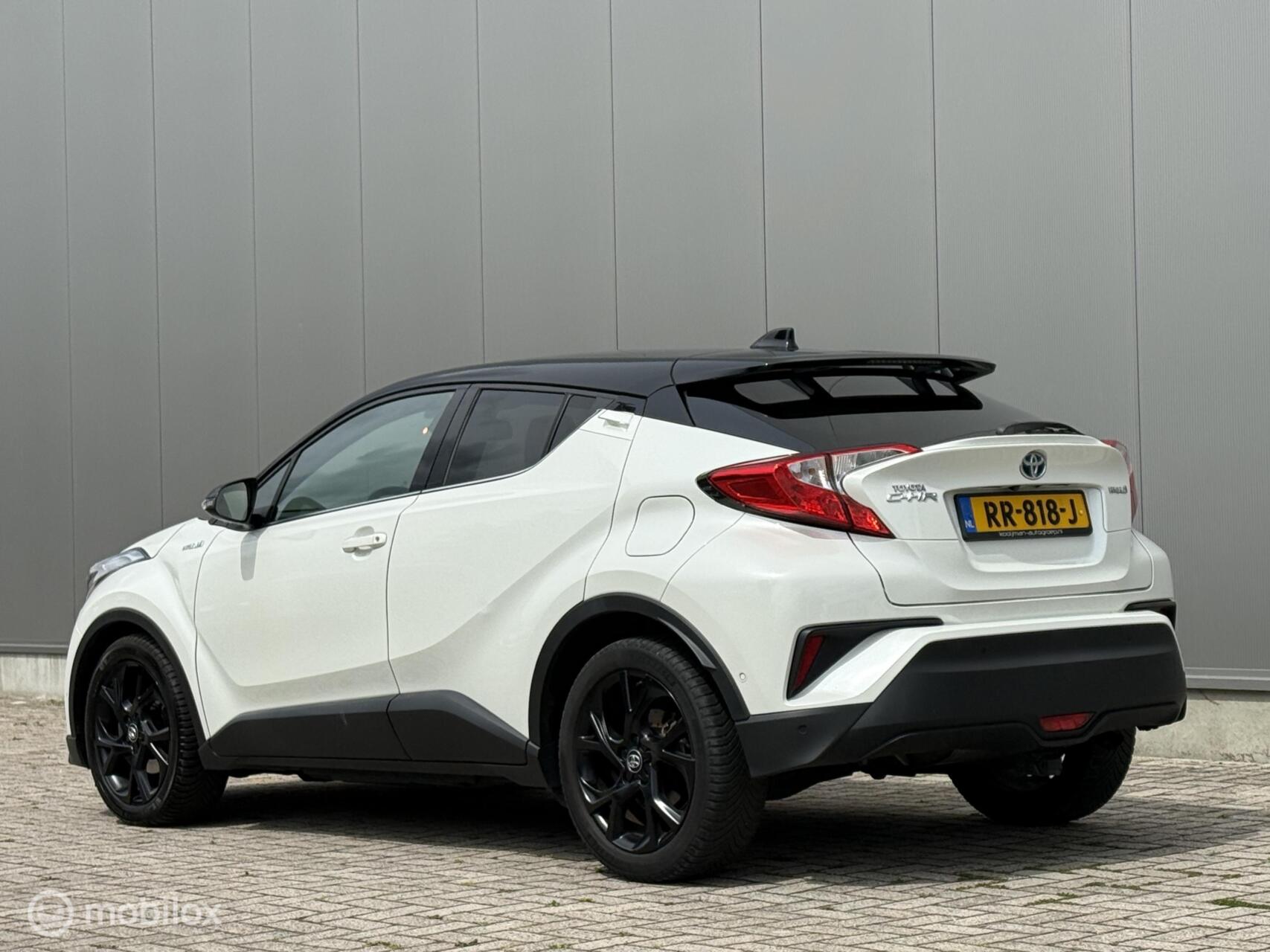 Foto van Toyota Toyota C-hr