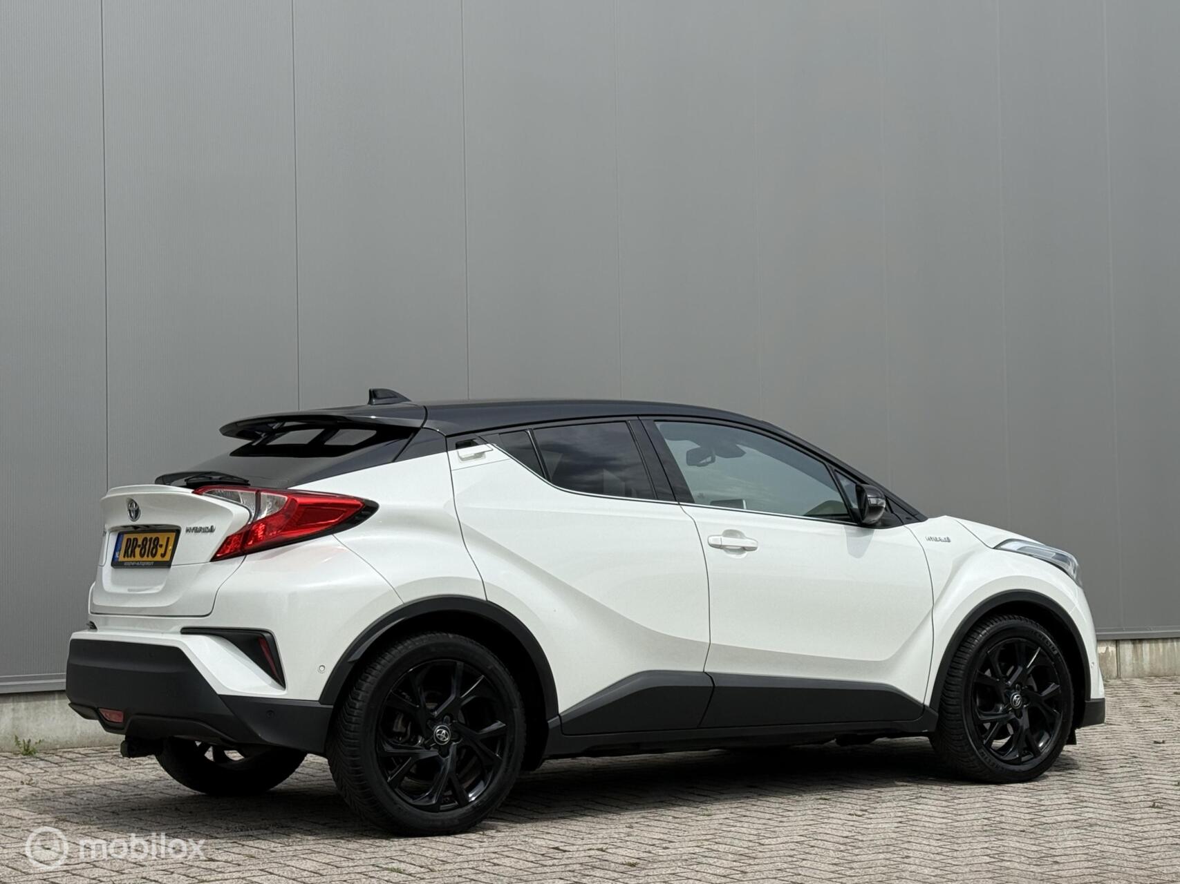 Foto van Toyota Toyota C-hr