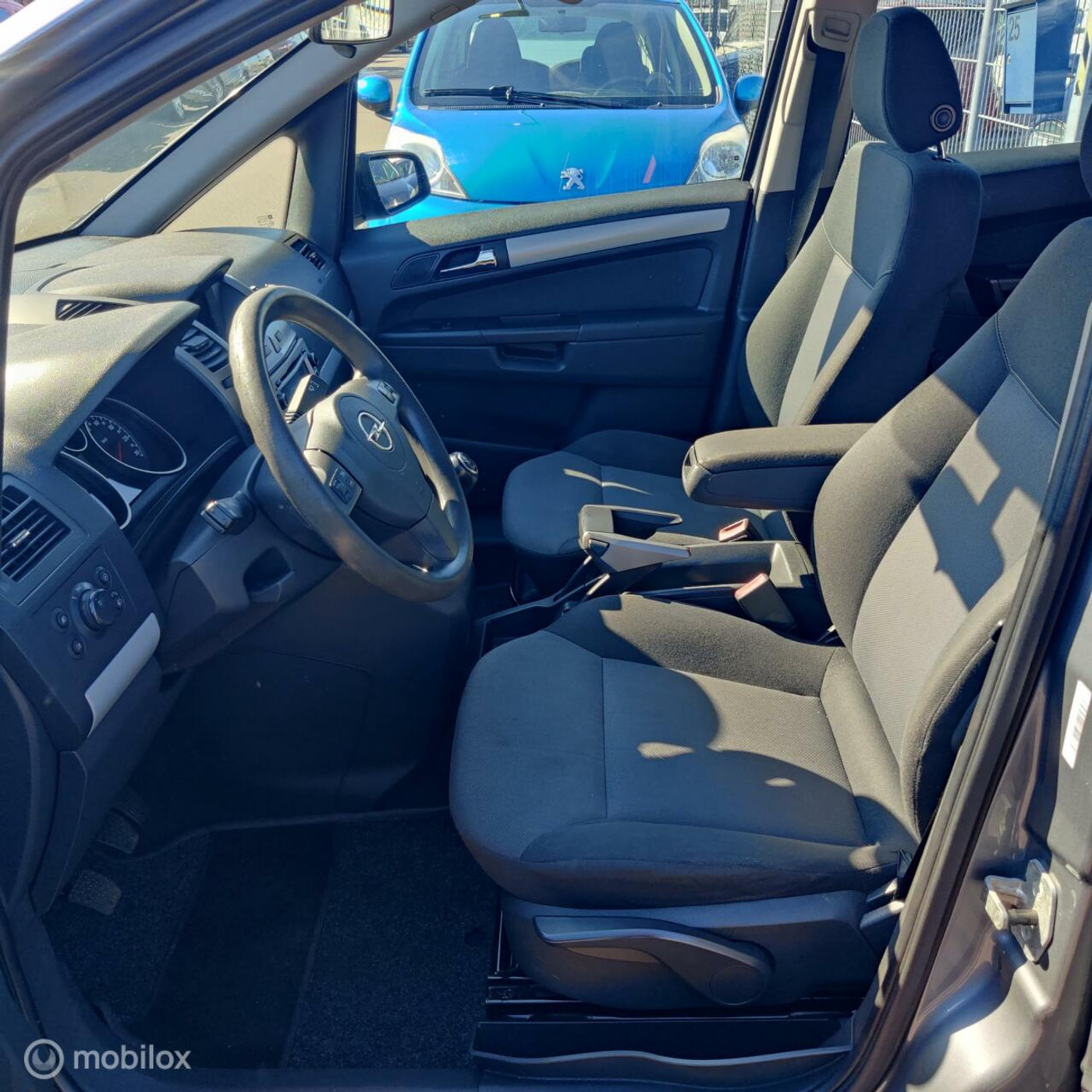 Foto van Opel Zafira