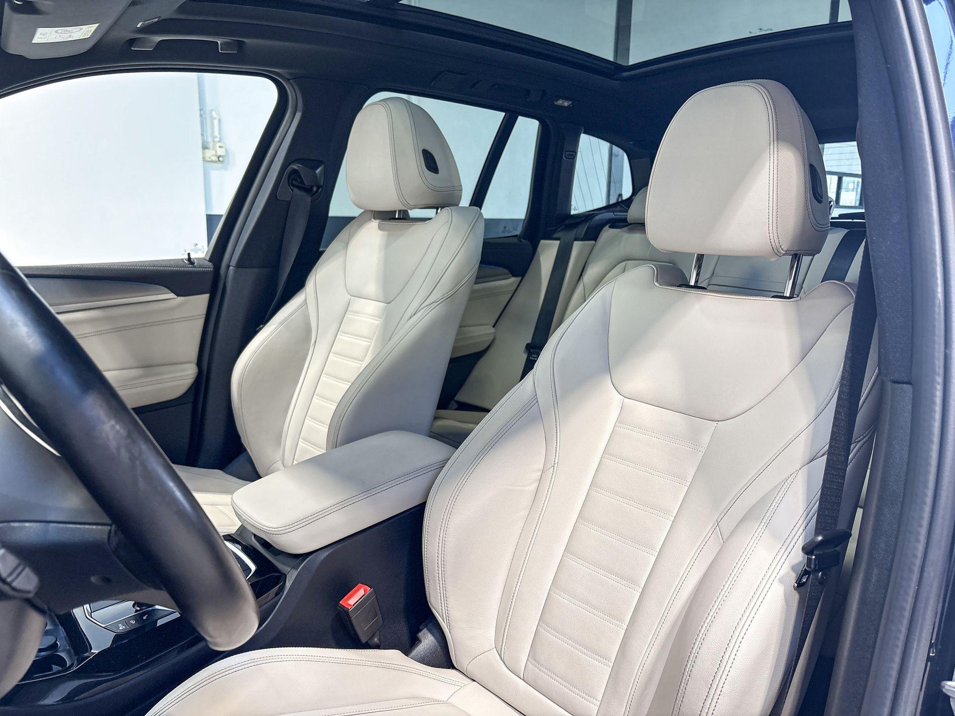 Foto van BMW Ix3