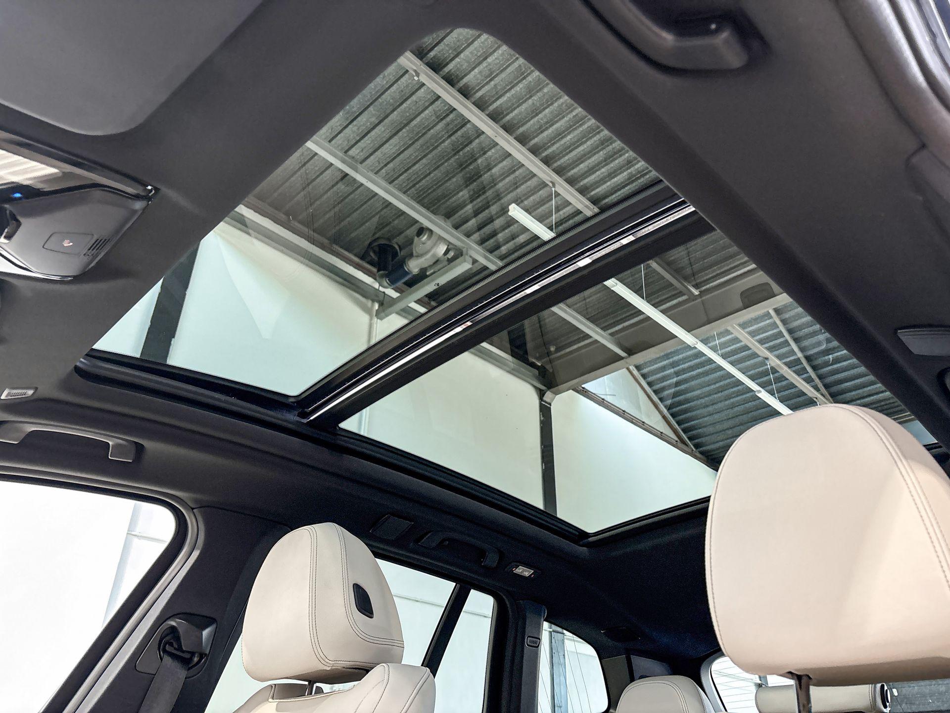 Foto van BMW Ix3