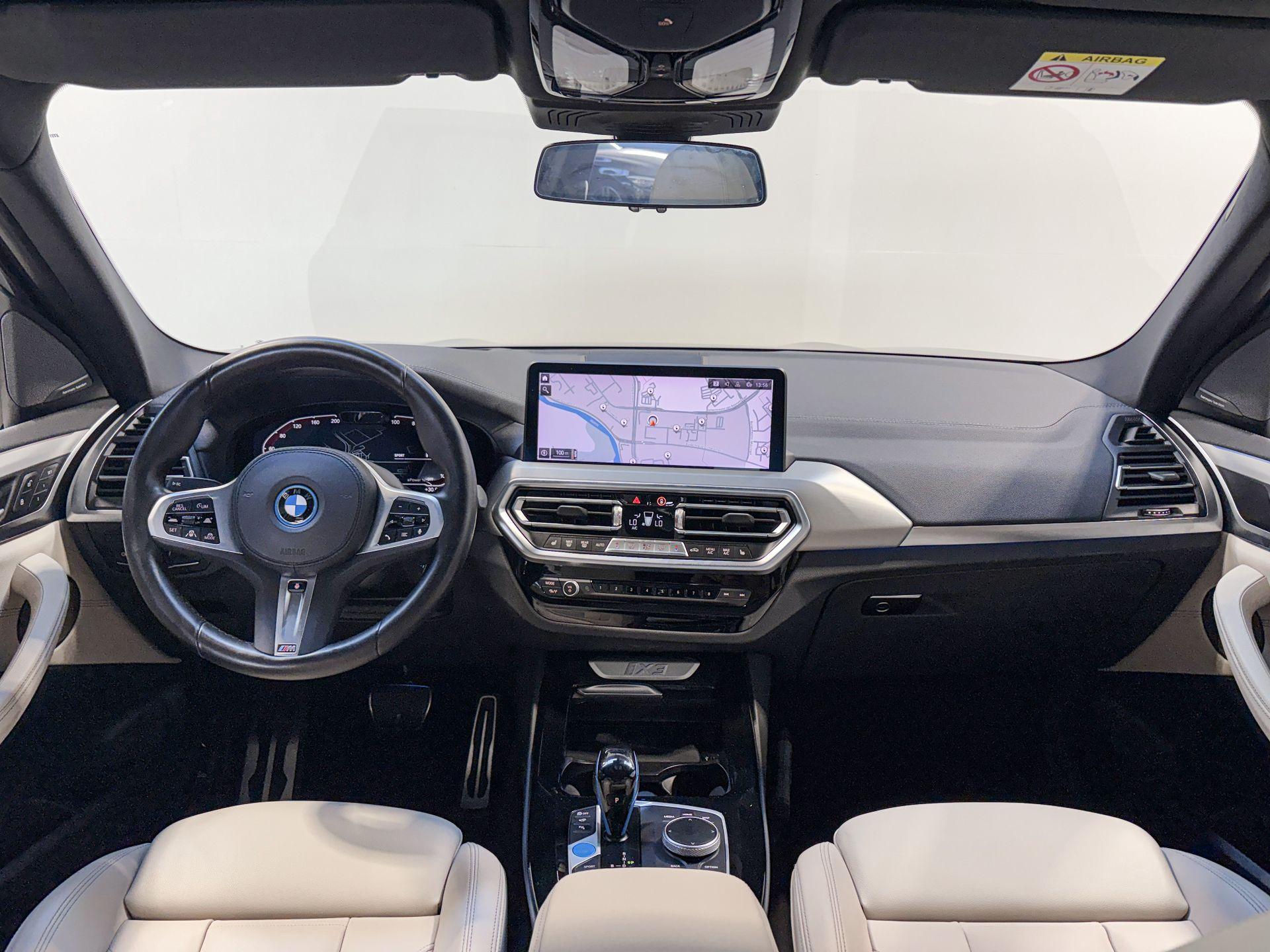 Foto van BMW Ix3