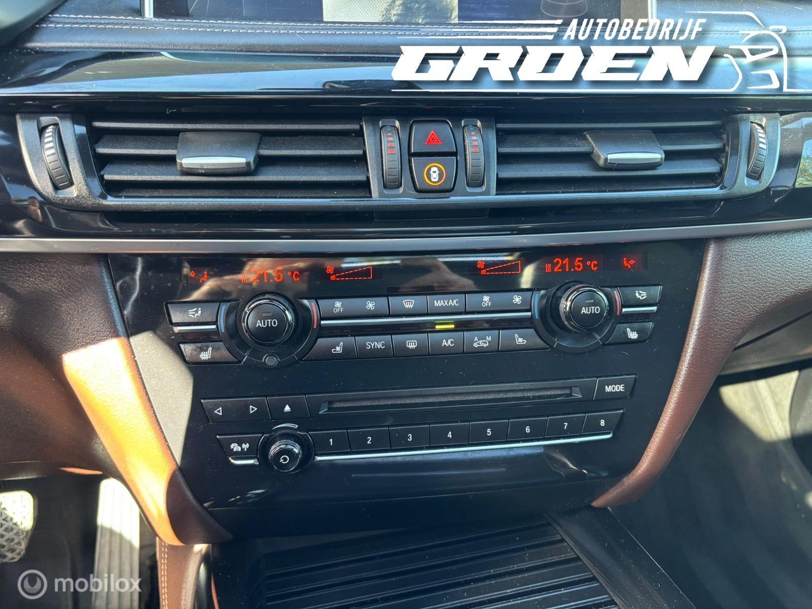 Foto van BMW X5 M50d
