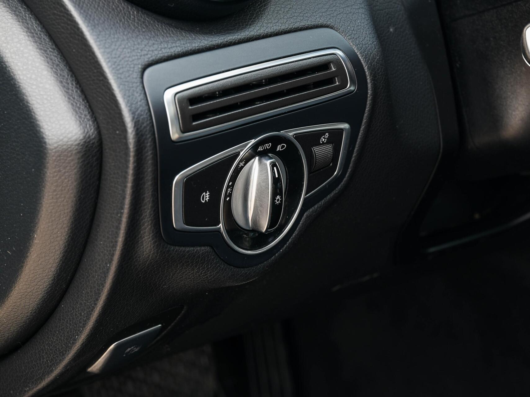 Foto van Mercedes-Benz C 220 D