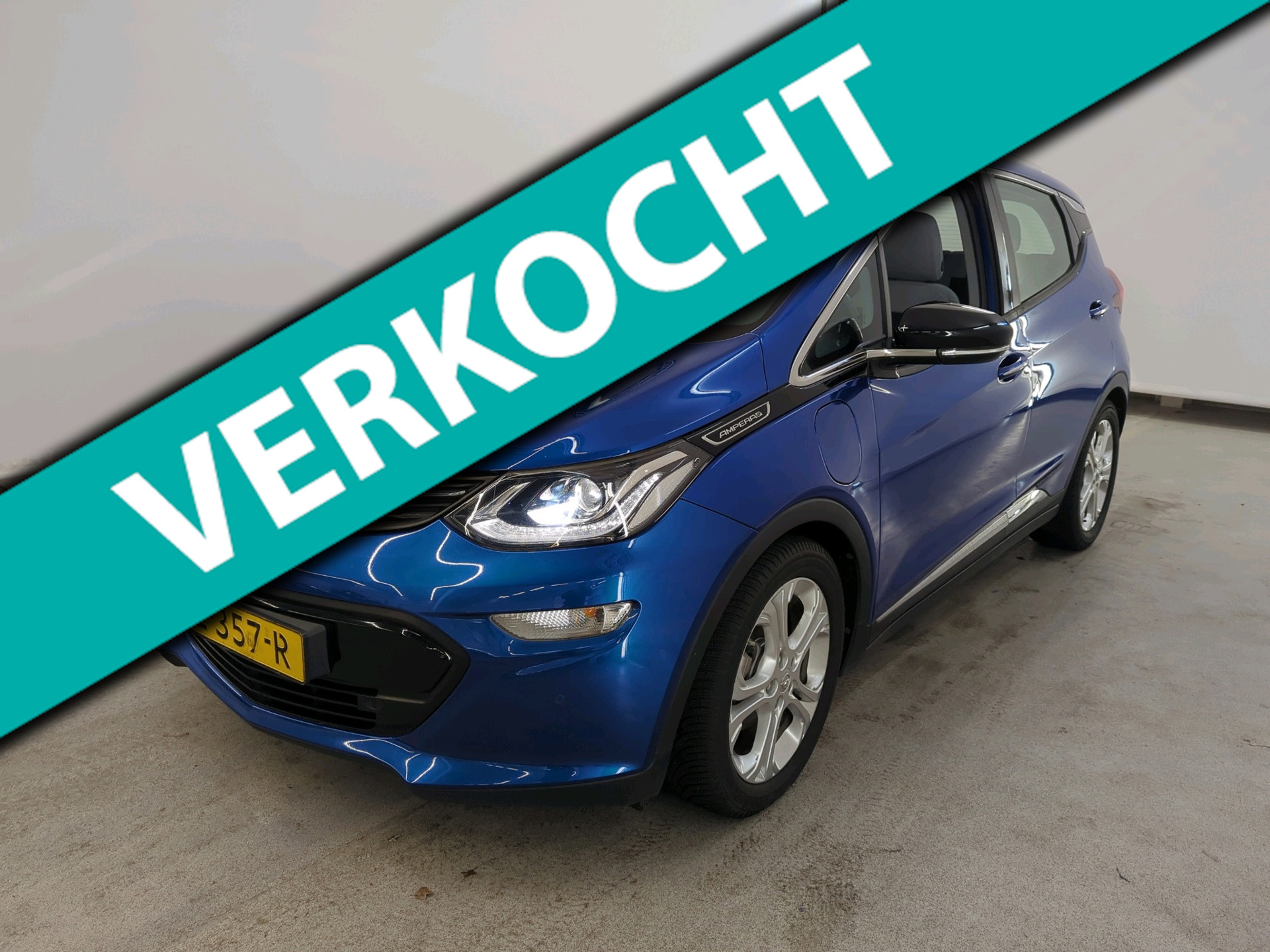 Opel Ampera-e 60 kWh 204pk Business | SOH 100% | Nieuwe Accu | Apple CarPlay / Android | Stoelverwarming | PDC V +A | 17" Velgen 2018 - voorkant