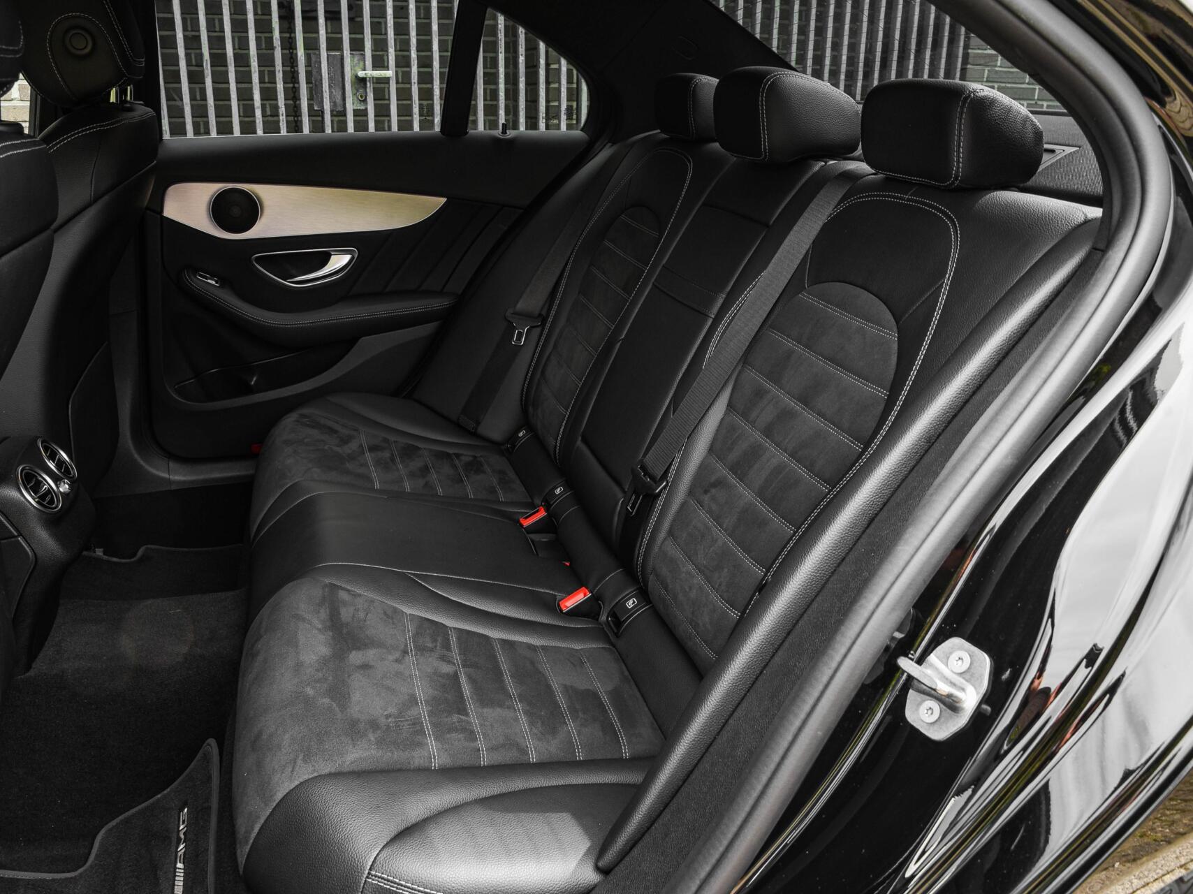 Foto van Mercedes-Benz C 200