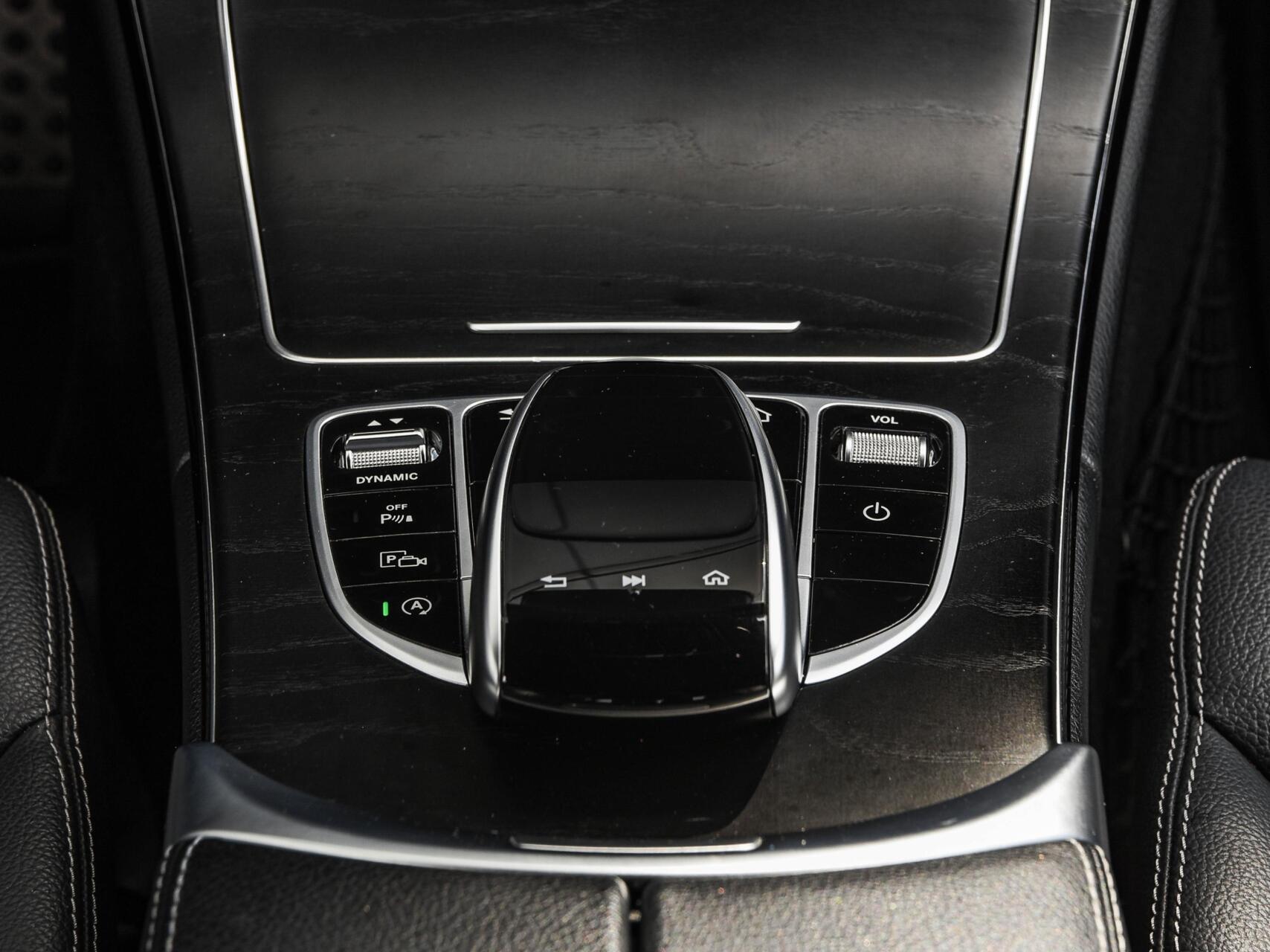 Foto van Mercedes-Benz C 200