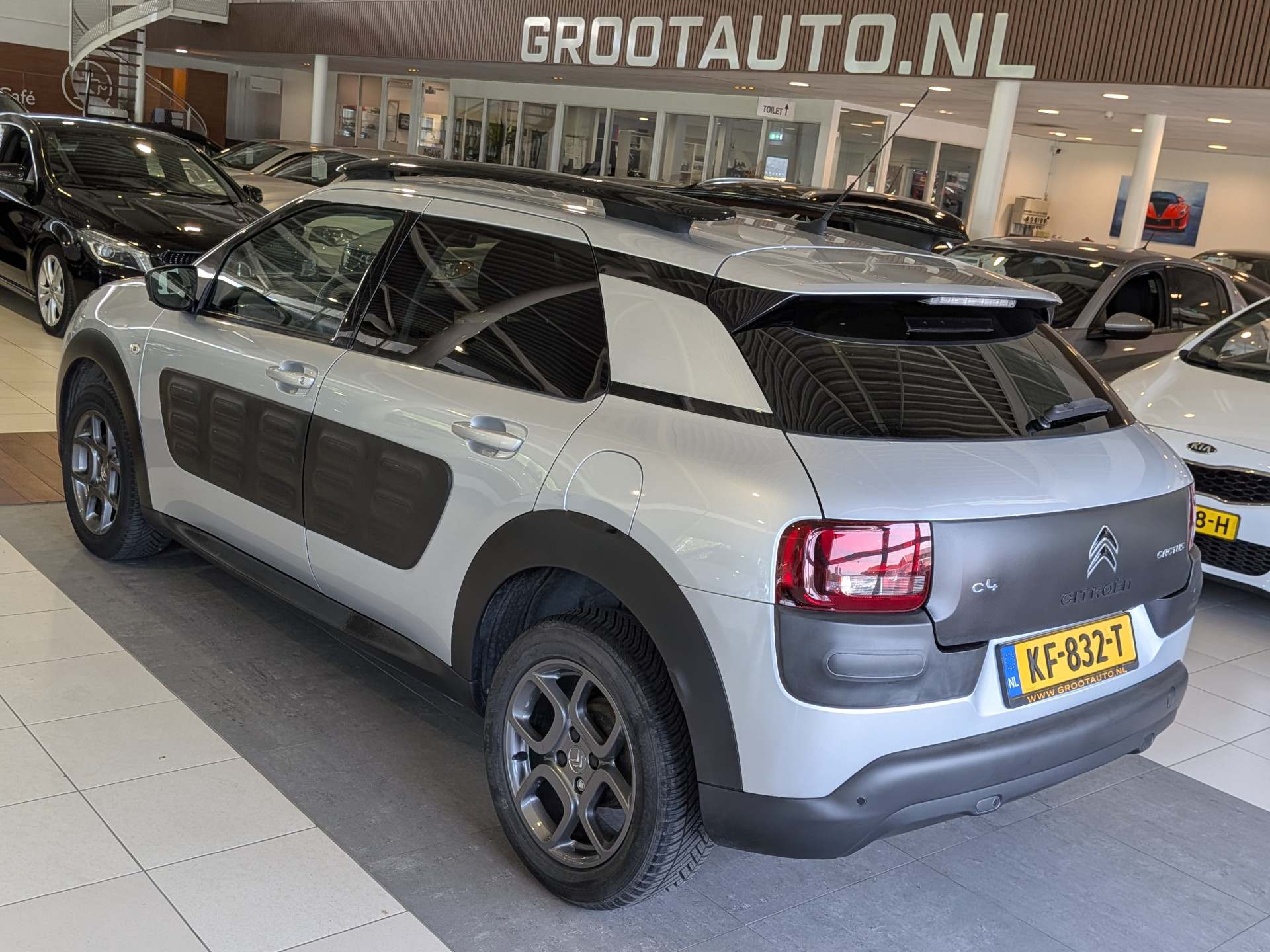 Foto van Citroen C4 Cactus