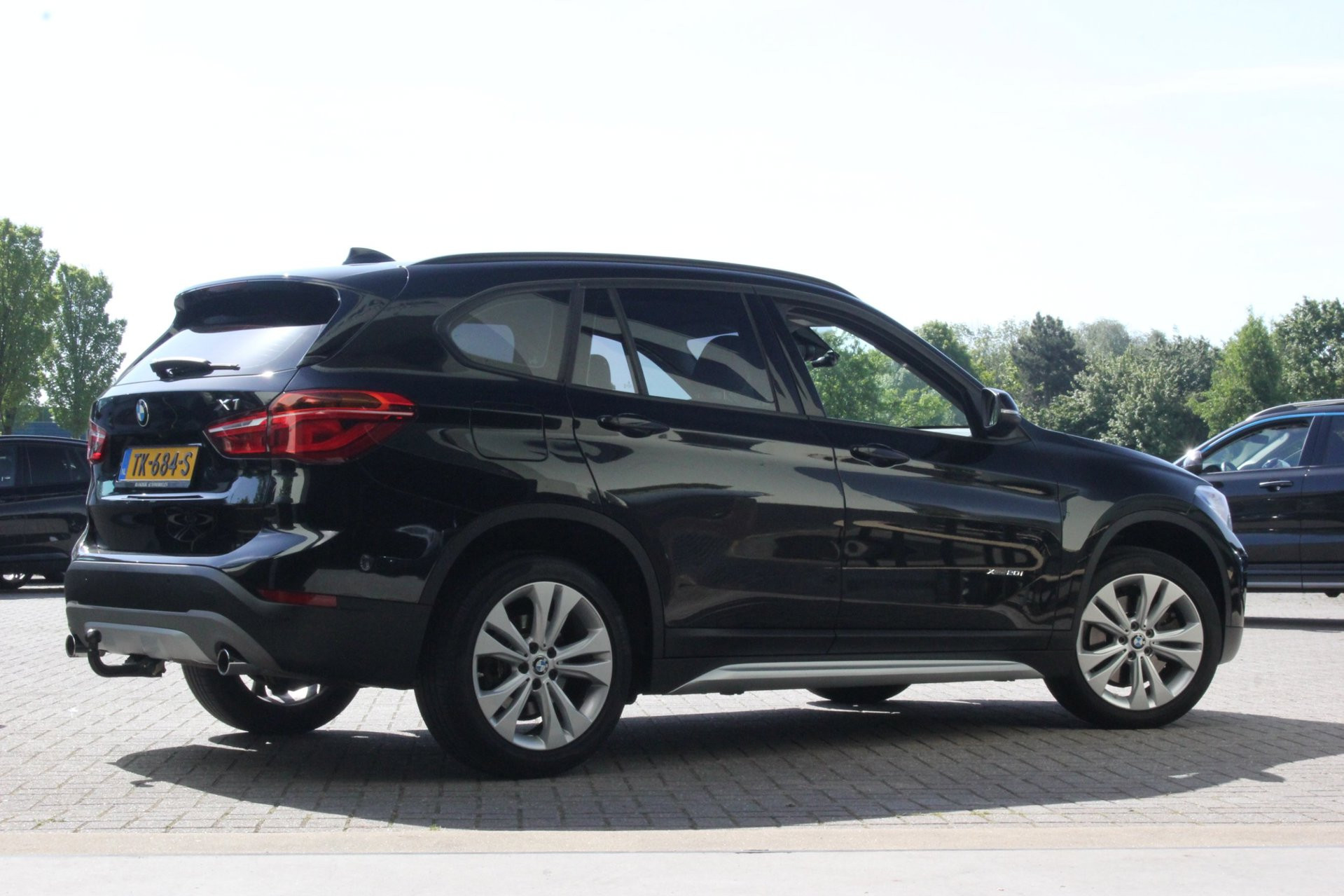 Foto van BMW X1 Xdrive20i