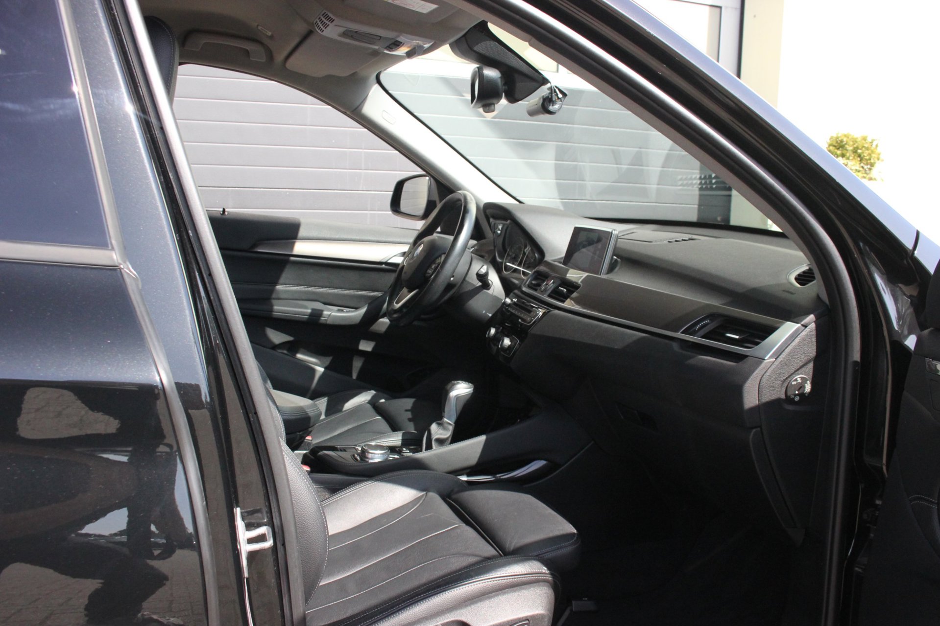 Foto van BMW X1 Xdrive20i